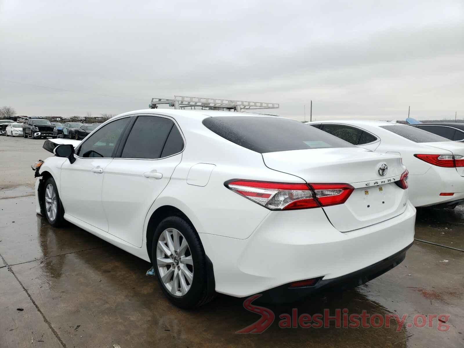 4T1B11HK6JU626644 2018 TOYOTA CAMRY