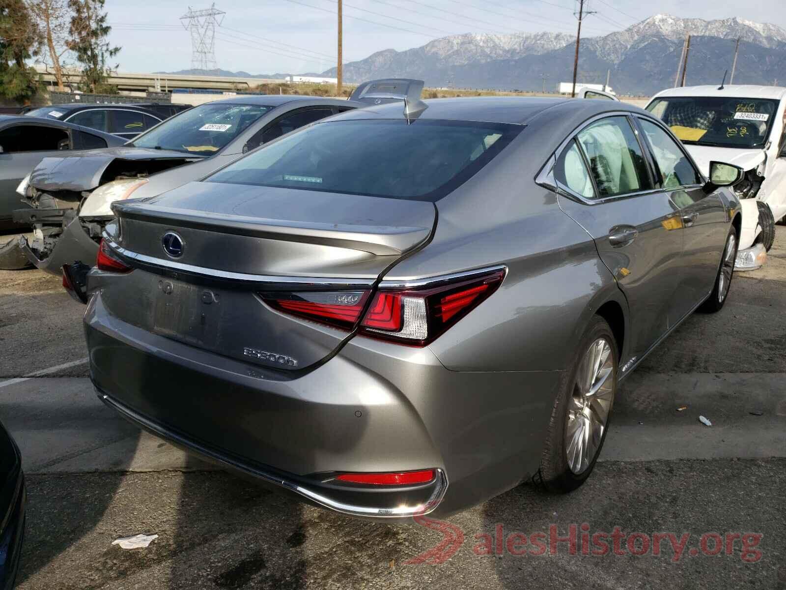 58AE21B19LU006828 2020 LEXUS ES300