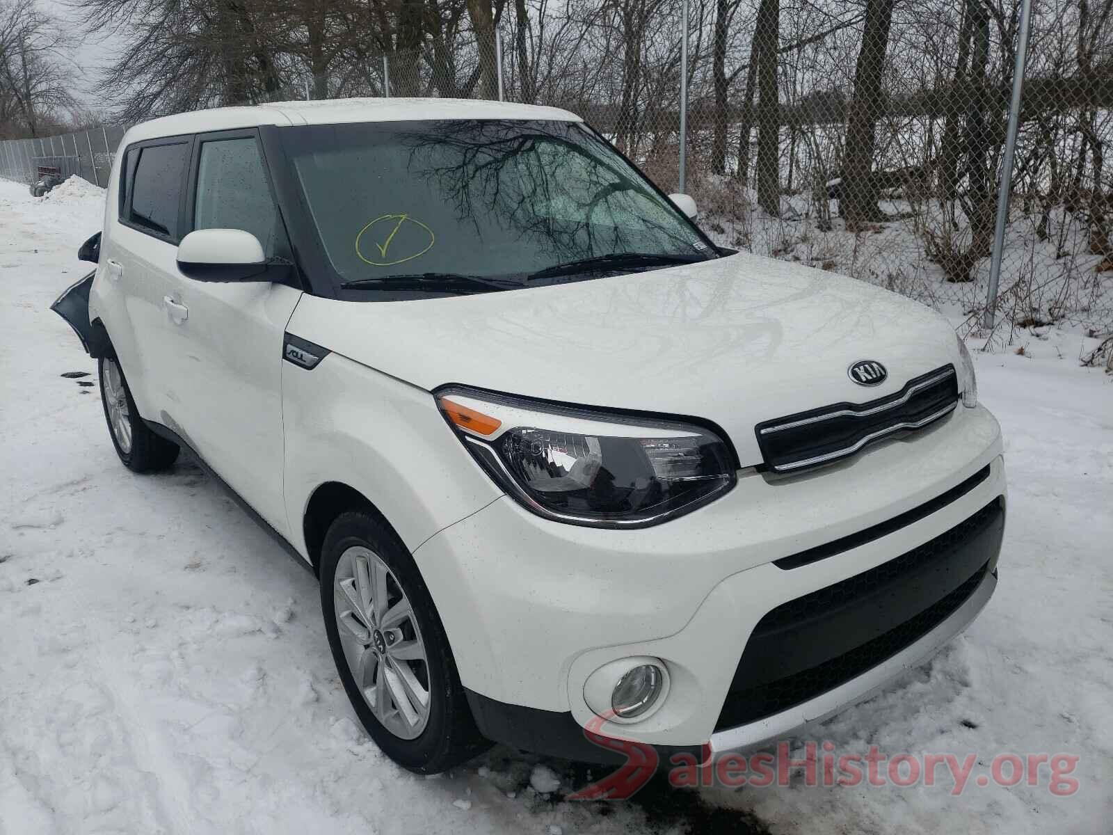 KNDJP3A54J7568935 2018 KIA SOUL