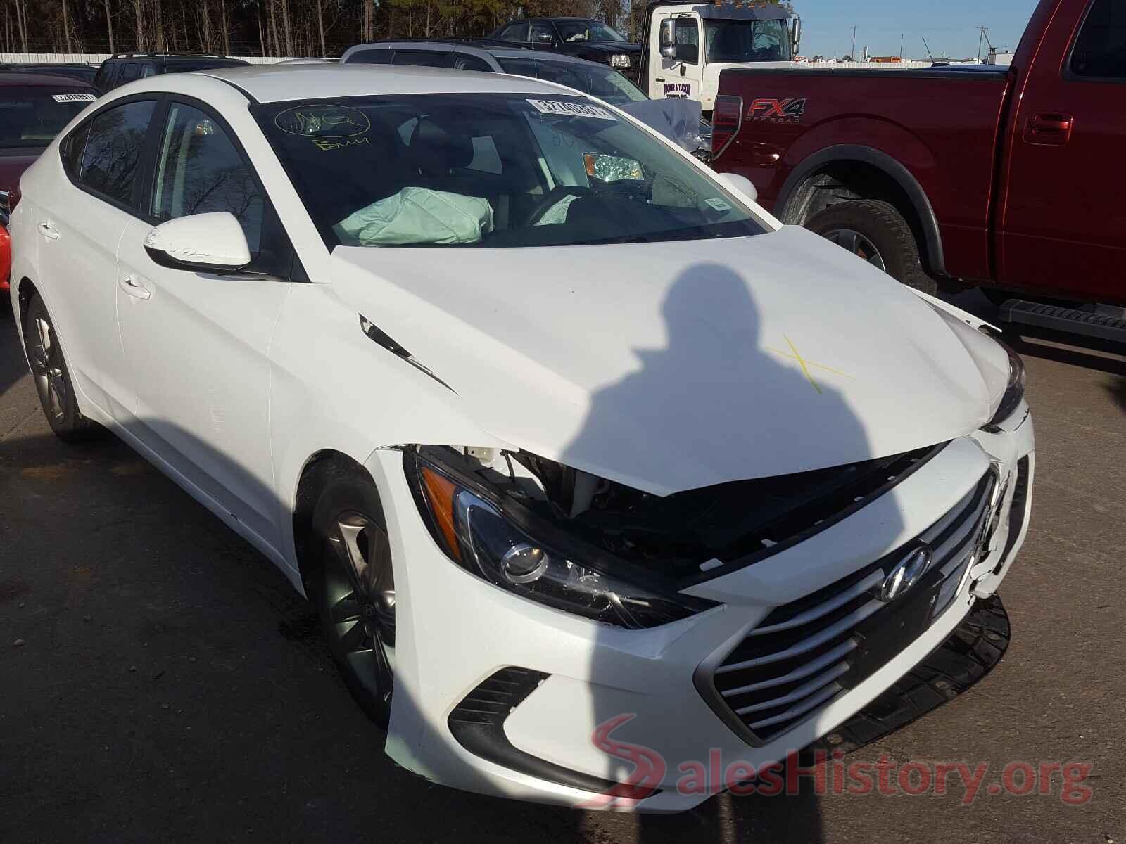 5NPD84LFXJH302837 2018 HYUNDAI ELANTRA