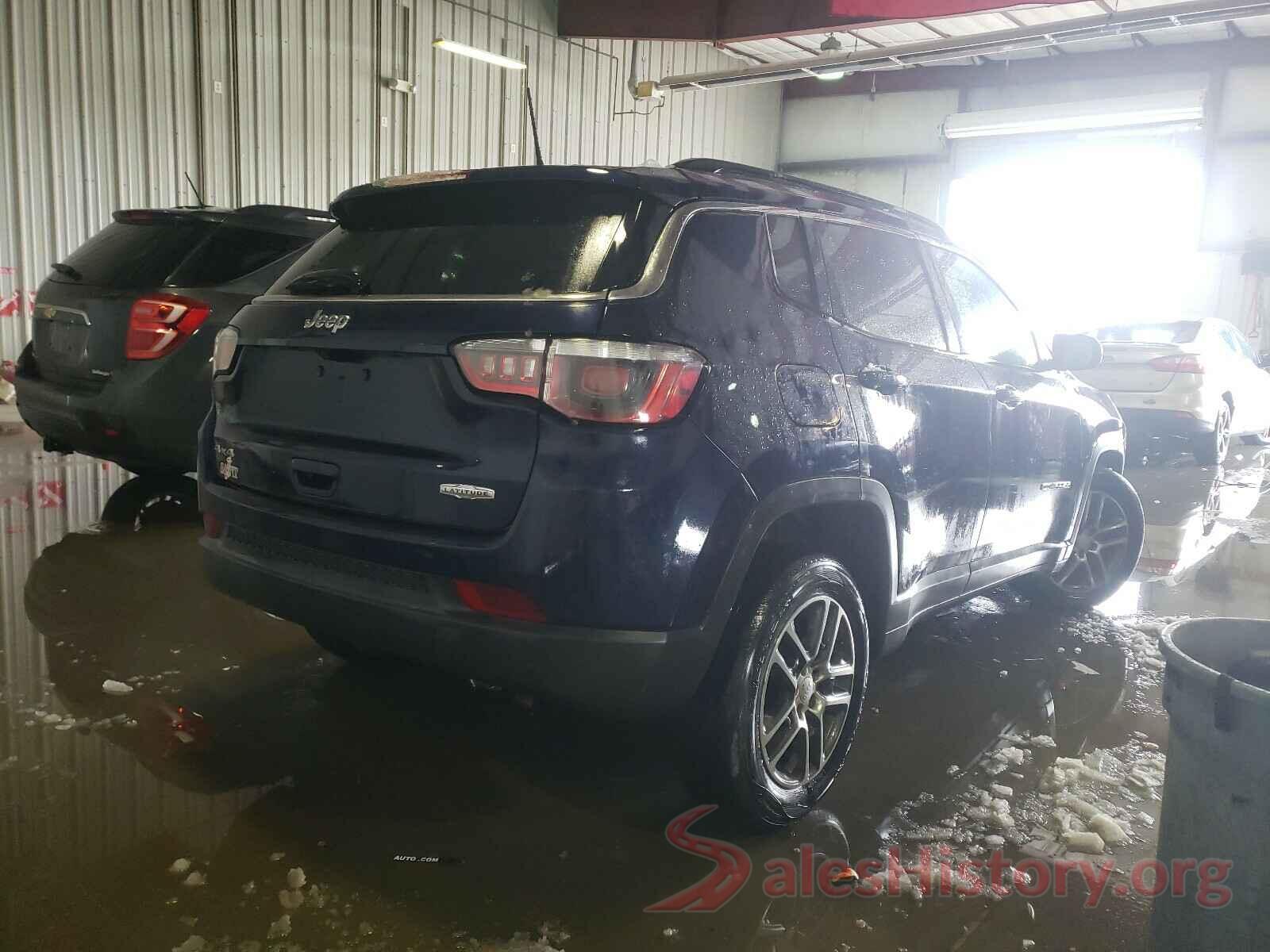 3C4NJDBB3JT262348 2018 JEEP COMPASS