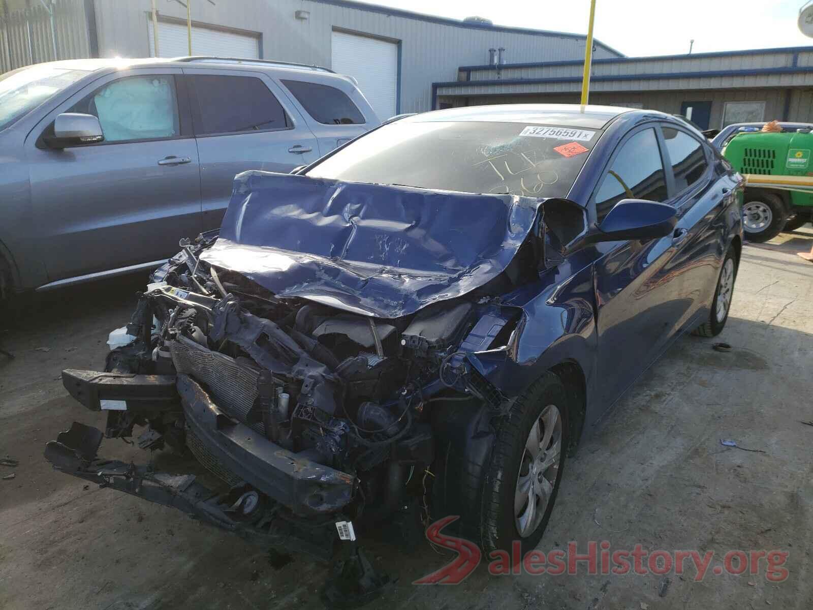 5NPDH4AE8GH784923 2016 HYUNDAI ELANTRA