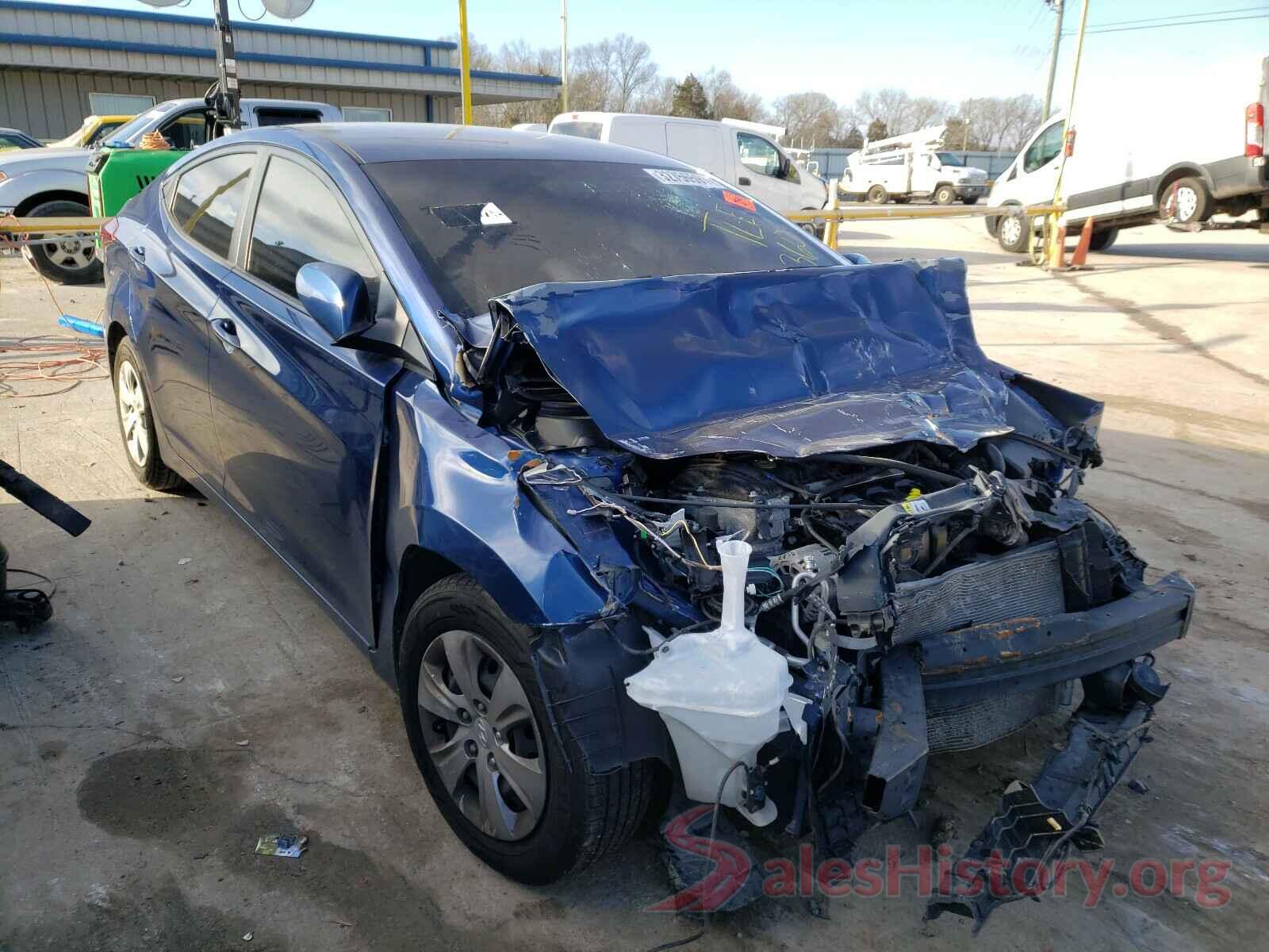 5NPDH4AE8GH784923 2016 HYUNDAI ELANTRA