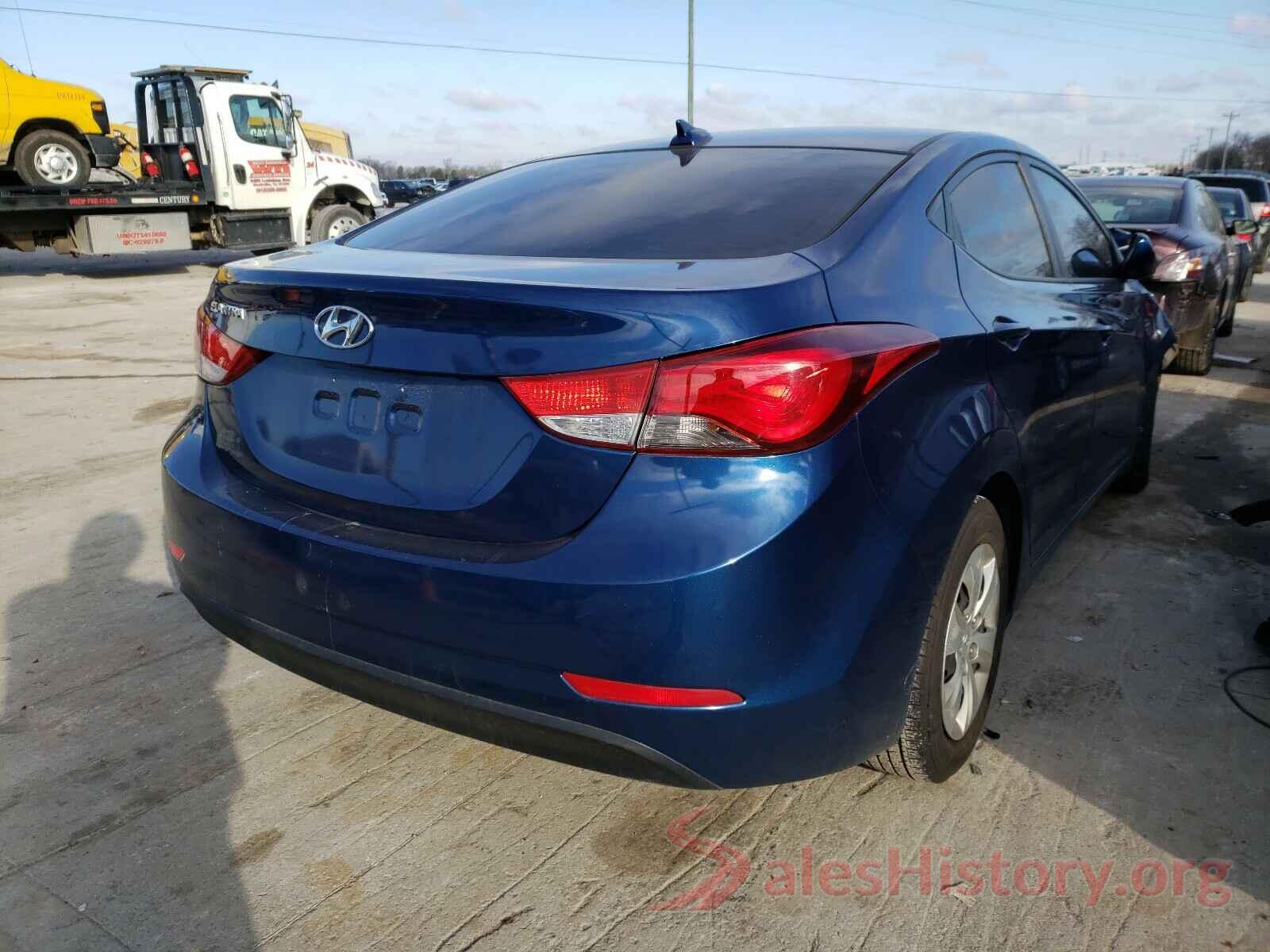 5NPDH4AE8GH784923 2016 HYUNDAI ELANTRA