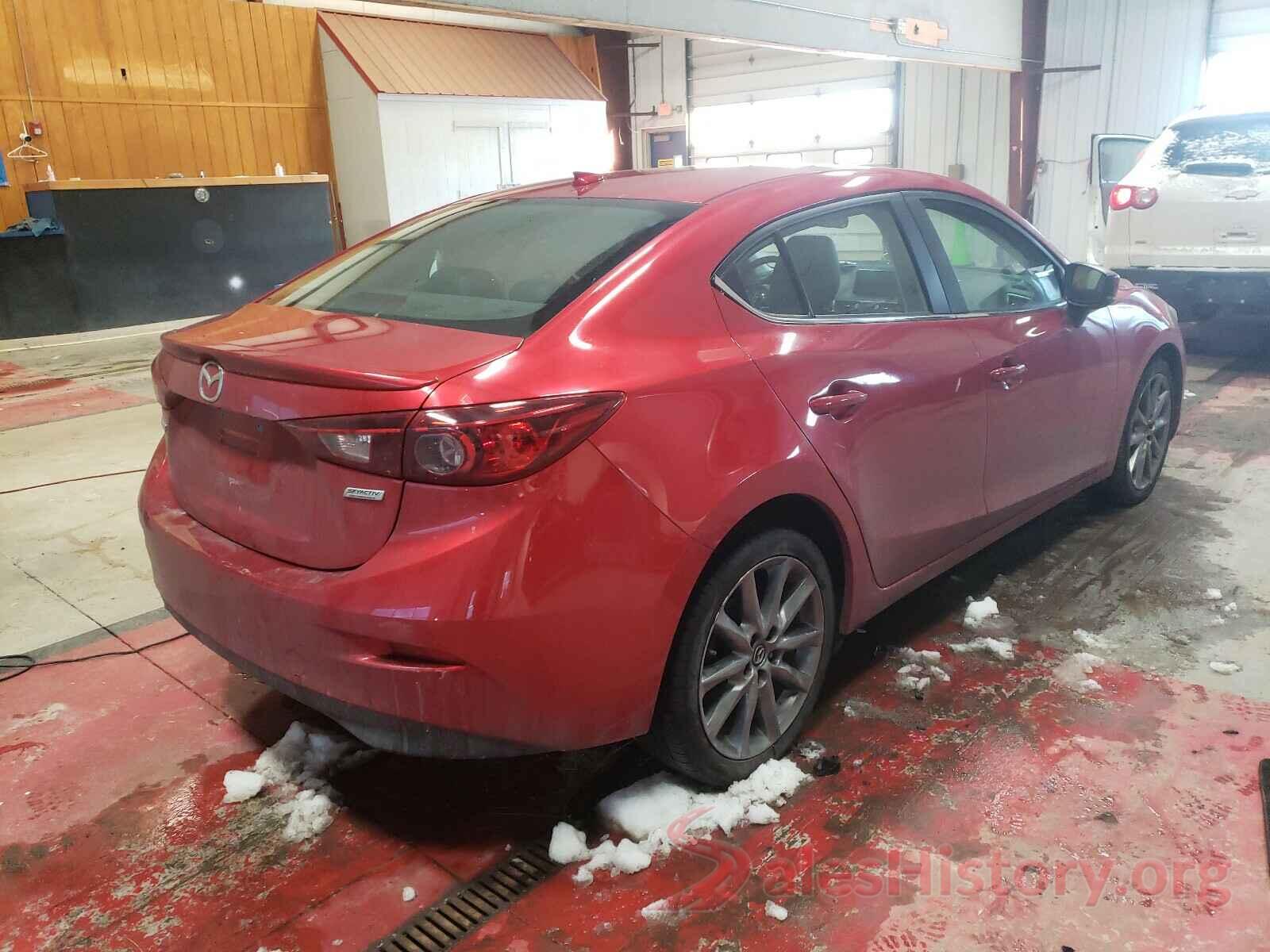 3MZBN1V34JM251229 2018 MAZDA 3