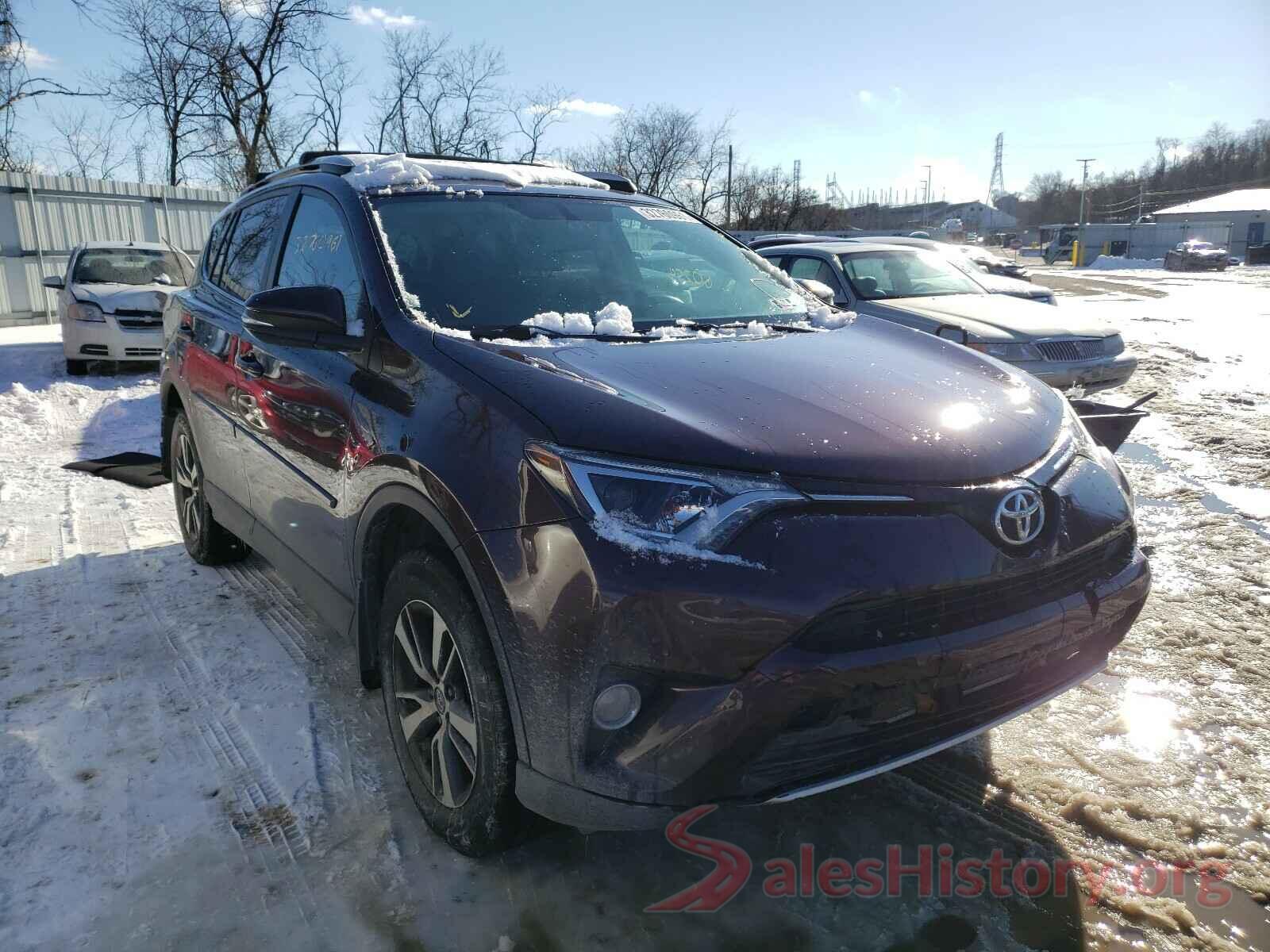 2T3RFREV8GW446210 2016 TOYOTA RAV4