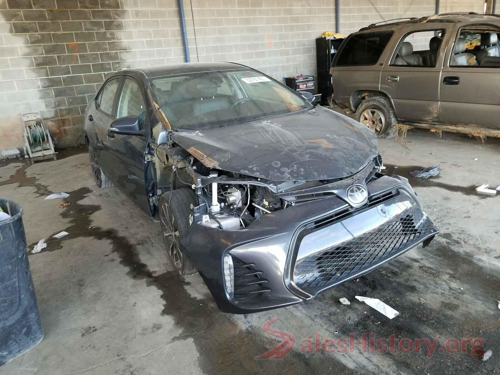 2T1BURHE7JC032470 2018 TOYOTA COROLLA