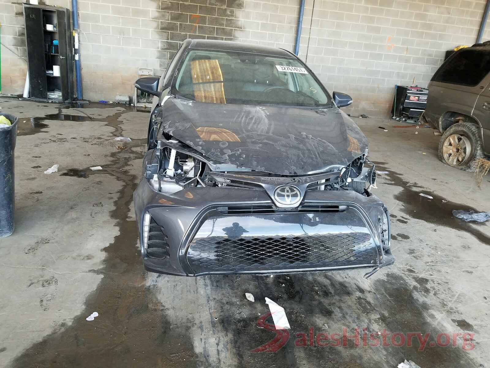 2T1BURHE7JC032470 2018 TOYOTA COROLLA