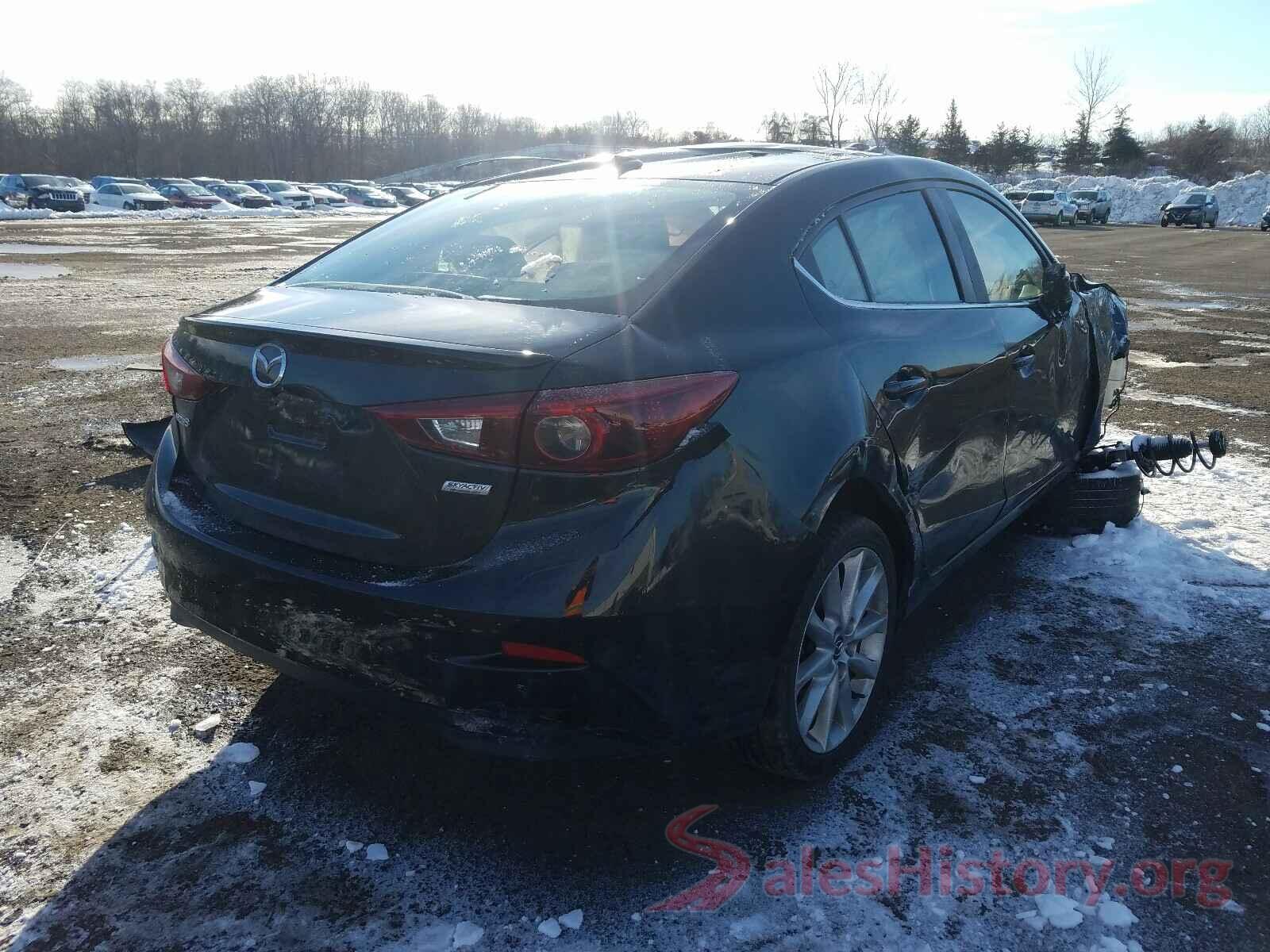 3MZBN1W30HM135244 2017 MAZDA 3