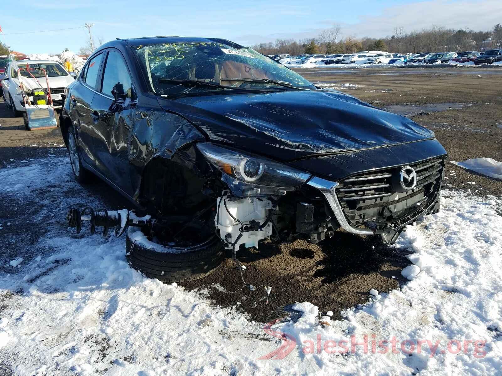 3MZBN1W30HM135244 2017 MAZDA 3