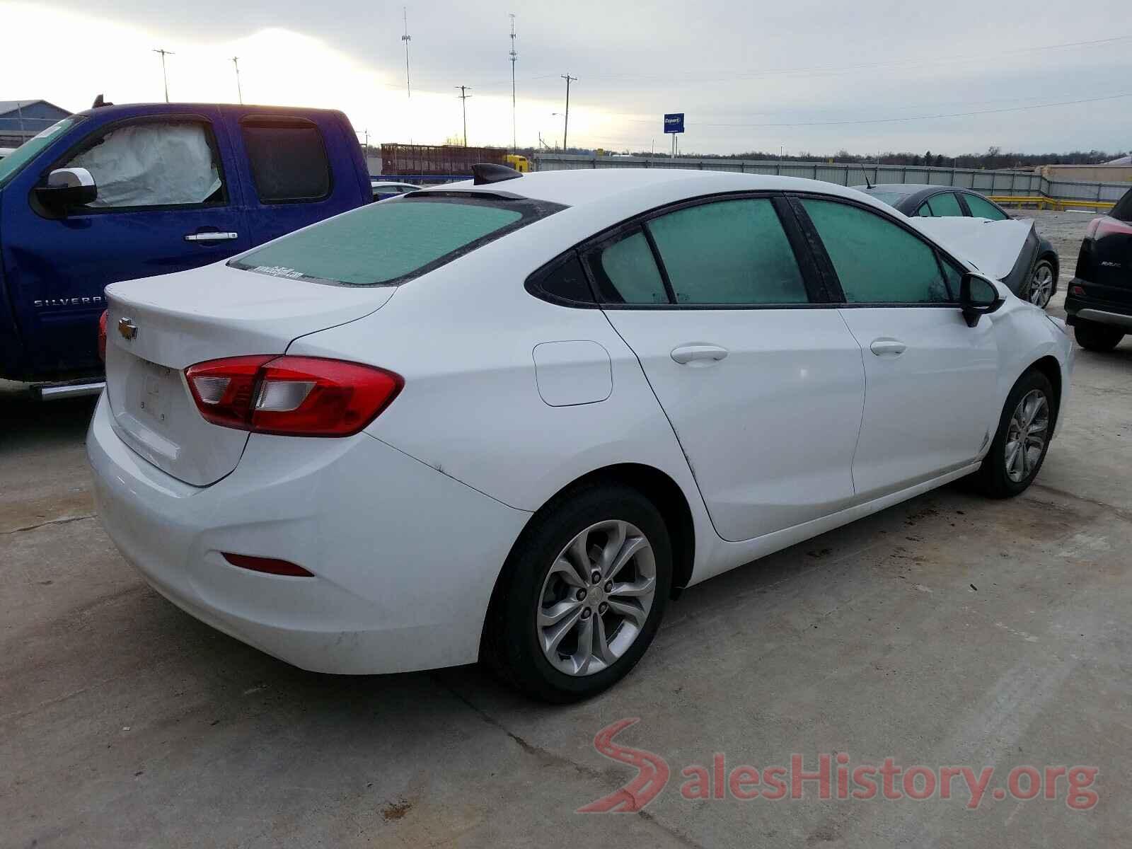 1G1BC5SM1K7153504 2019 CHEVROLET CRUZE