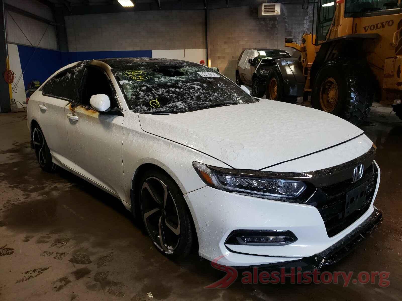 1HGCV1F33JA222955 2018 HONDA ACCORD