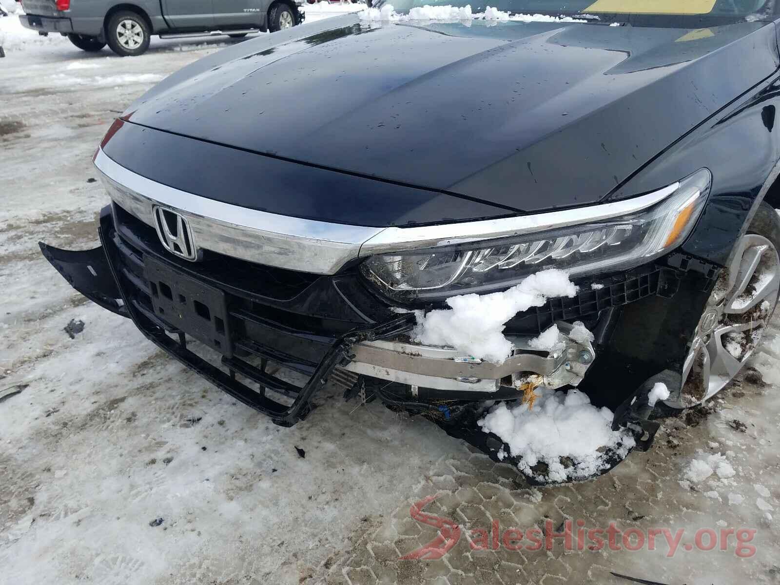 1HGCVF11JA202606 2018 HONDA ACCORD