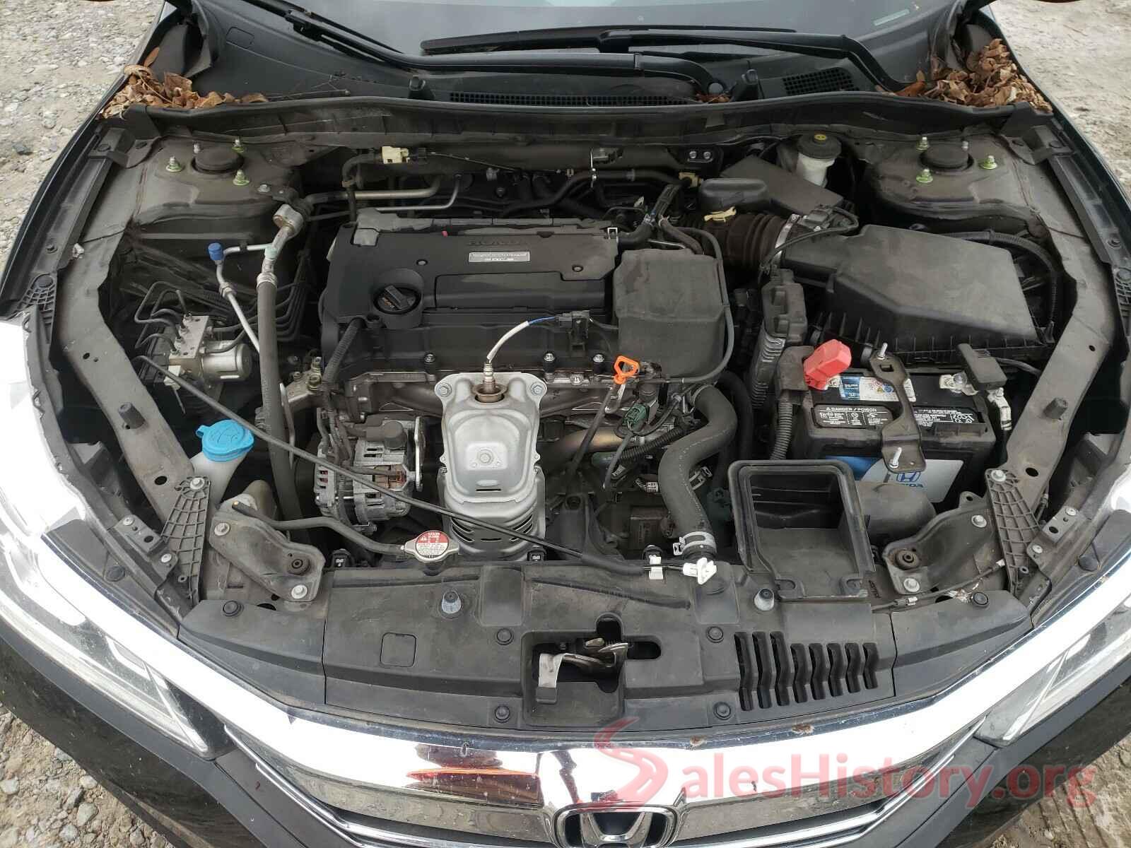 1HGCR2F30HA208483 2017 HONDA ACCORD