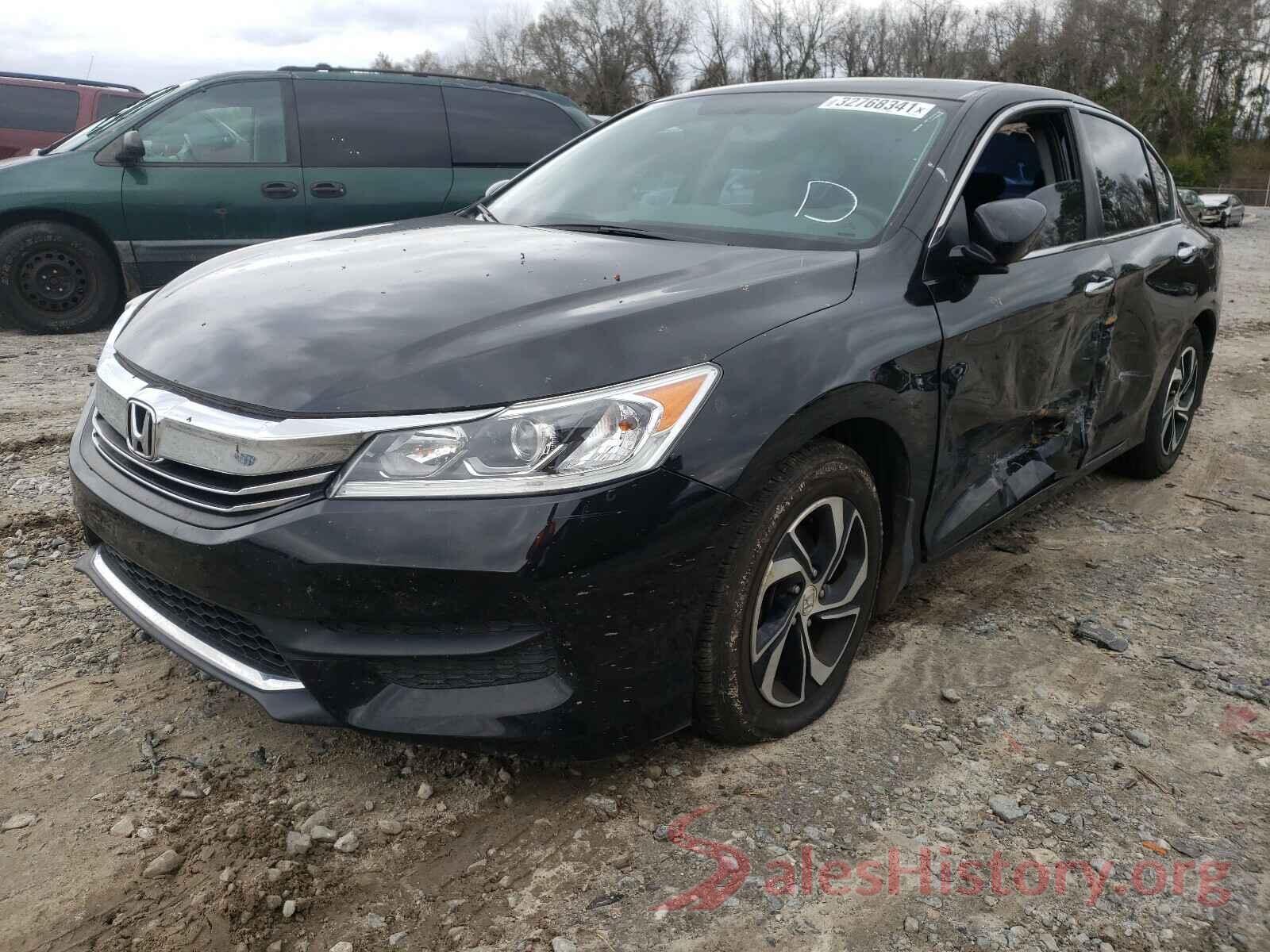 1HGCR2F30HA208483 2017 HONDA ACCORD