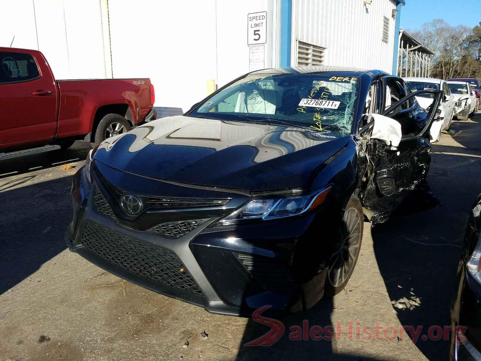 4T1B11HK8KU783142 2019 TOYOTA CAMRY