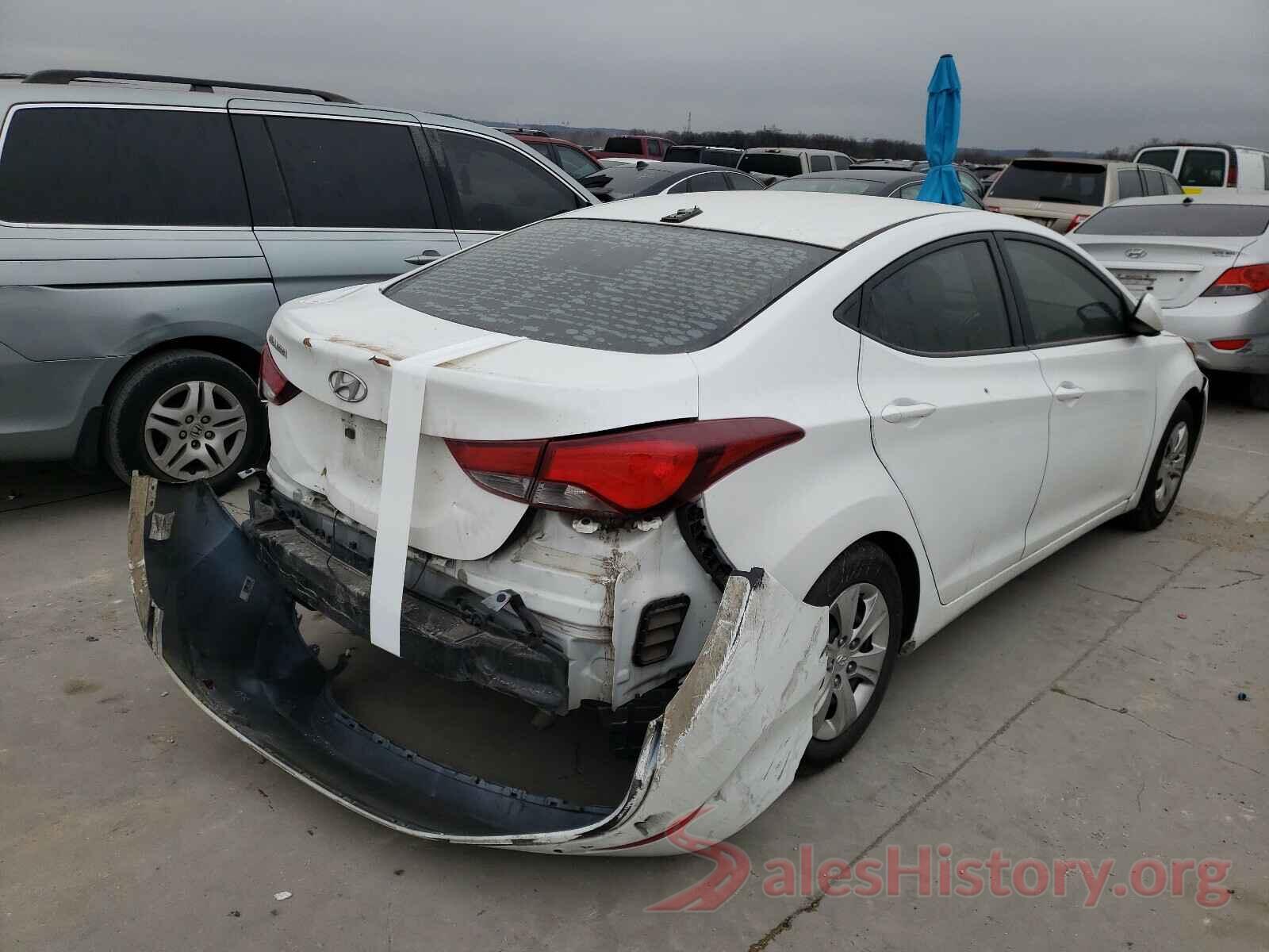 5NPDH4AE0GH665098 2016 HYUNDAI ELANTRA