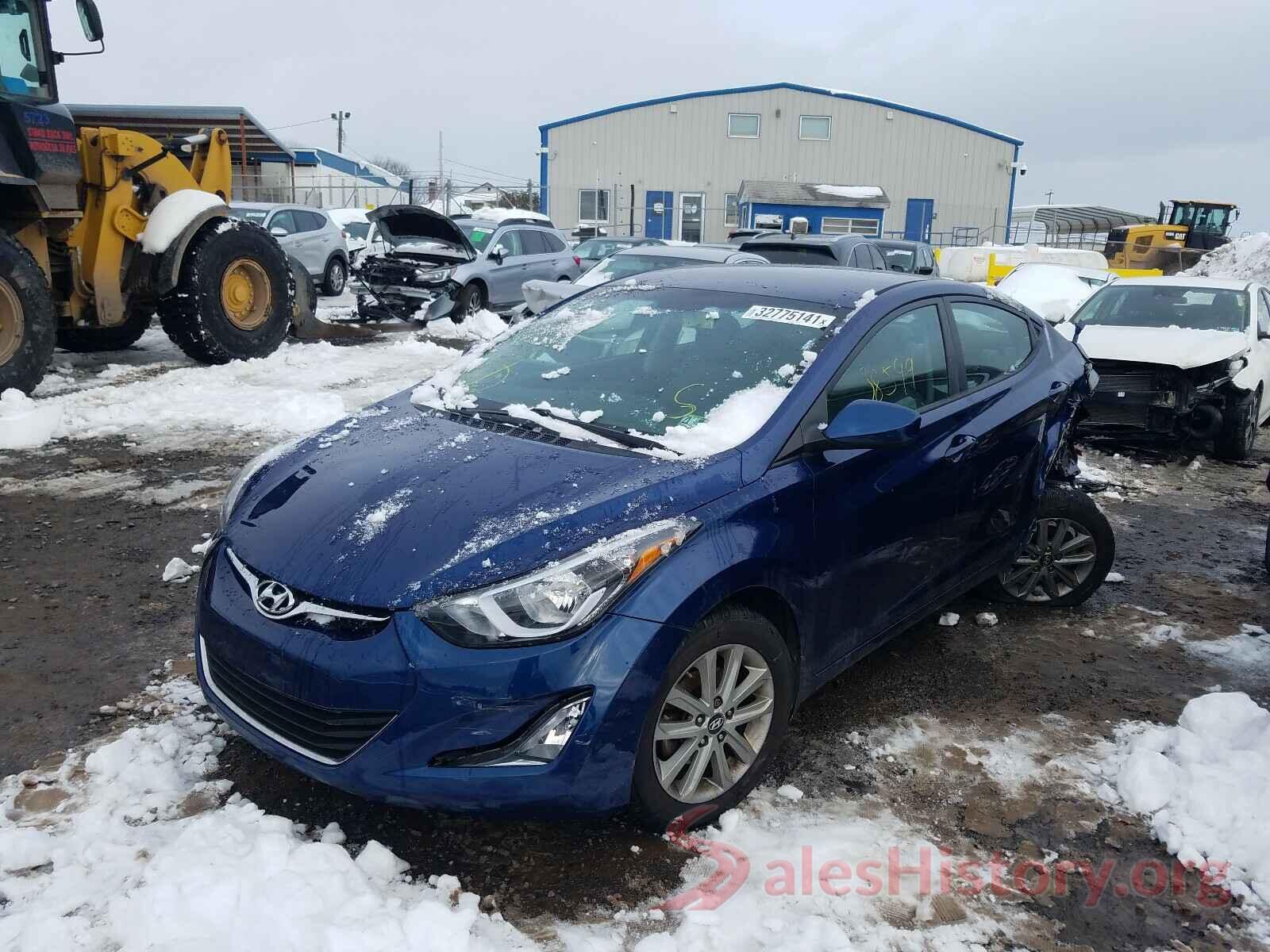 5NPDH4AE6GH772589 2016 HYUNDAI ELANTRA