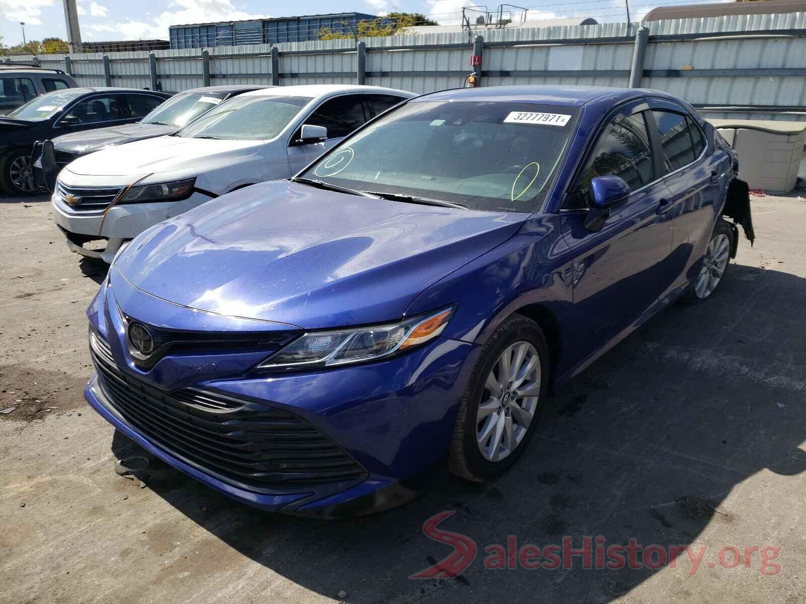 4T1B11HK8JU557651 2018 TOYOTA CAMRY