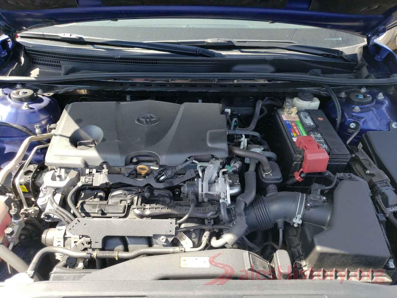 4T1B11HK8JU557651 2018 TOYOTA CAMRY