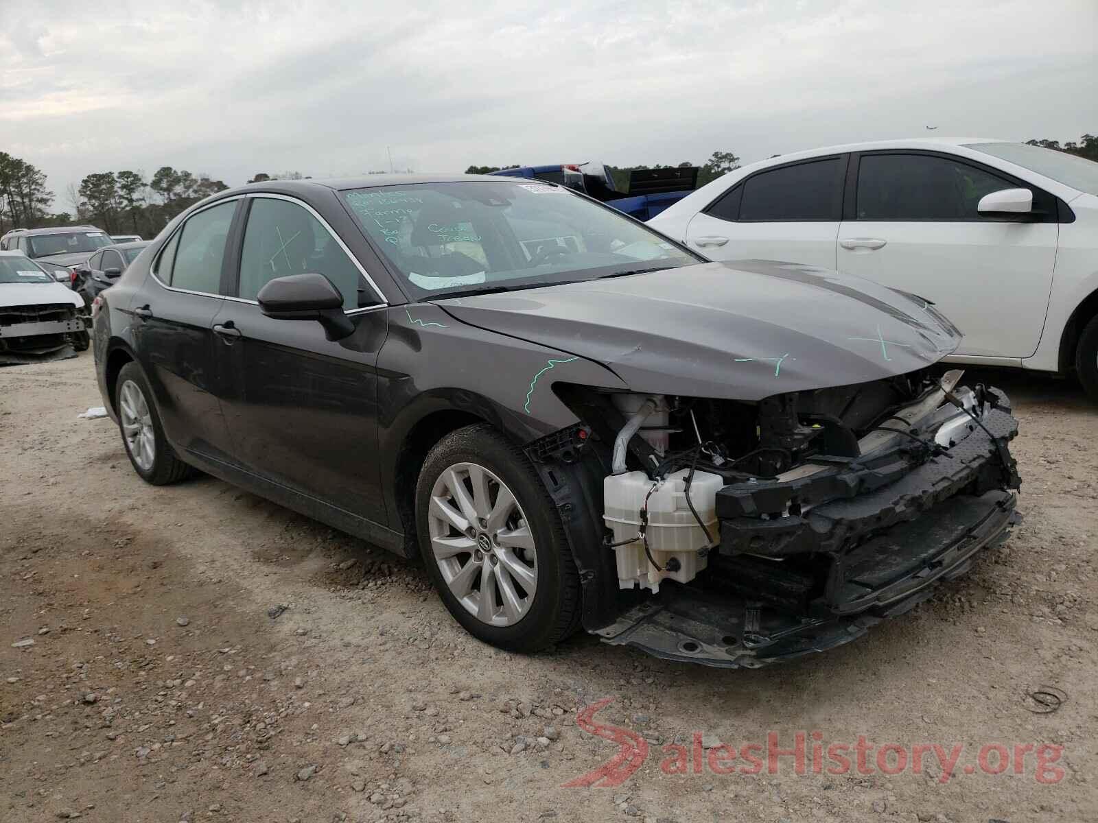 4T1B11HK8KU288956 2019 TOYOTA CAMRY