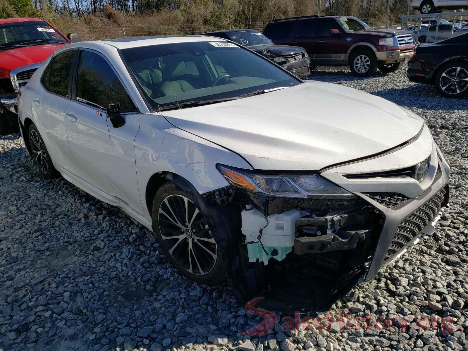 4T1B11HK7KU825820 2019 TOYOTA CAMRY