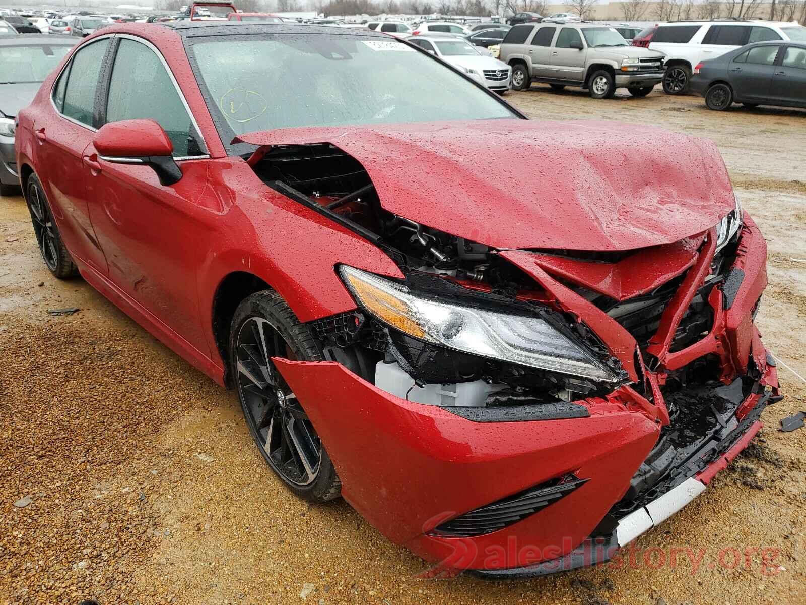 4T1B61HK2KU174212 2019 TOYOTA CAMRY