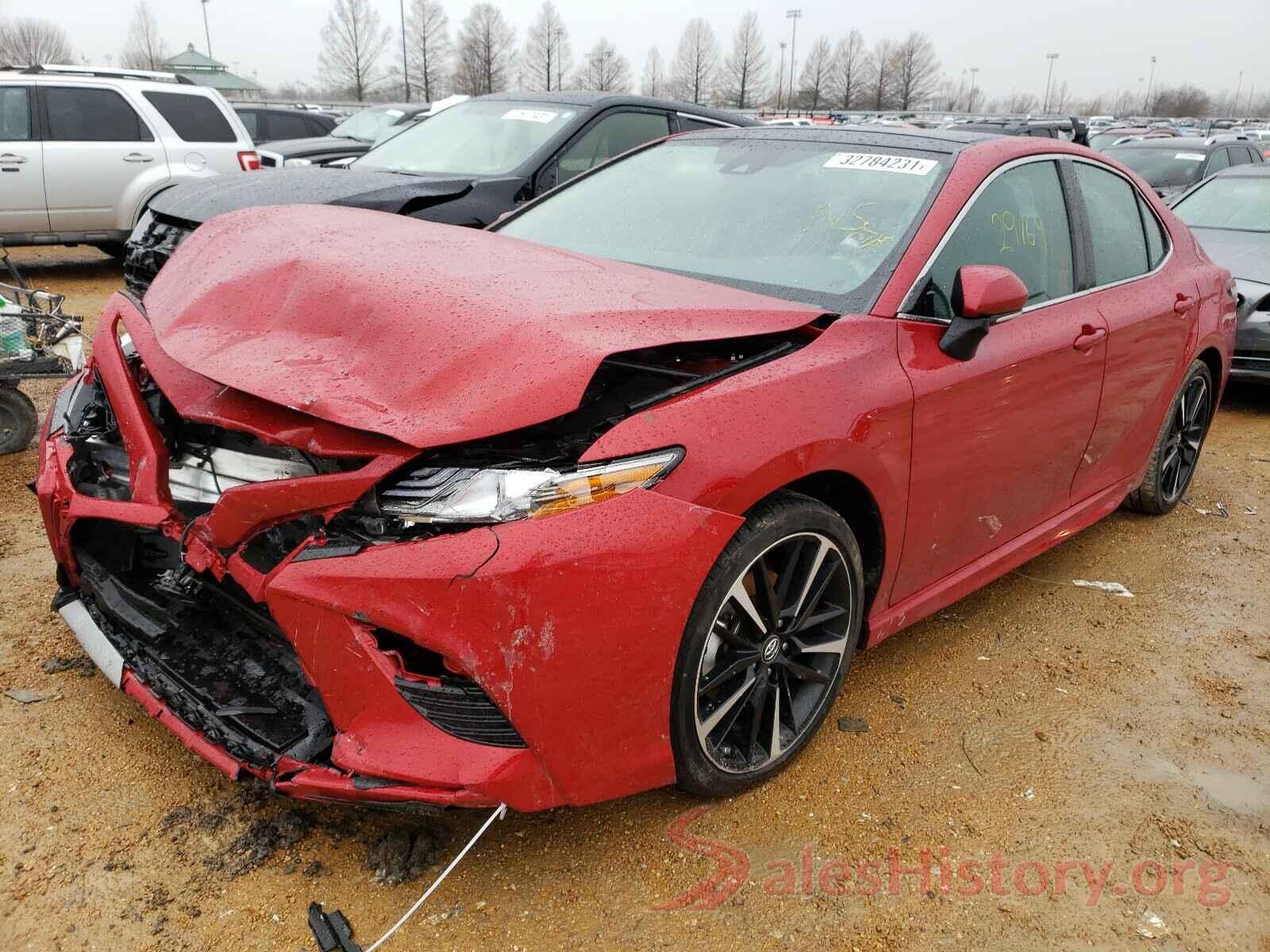 4T1B61HK2KU174212 2019 TOYOTA CAMRY