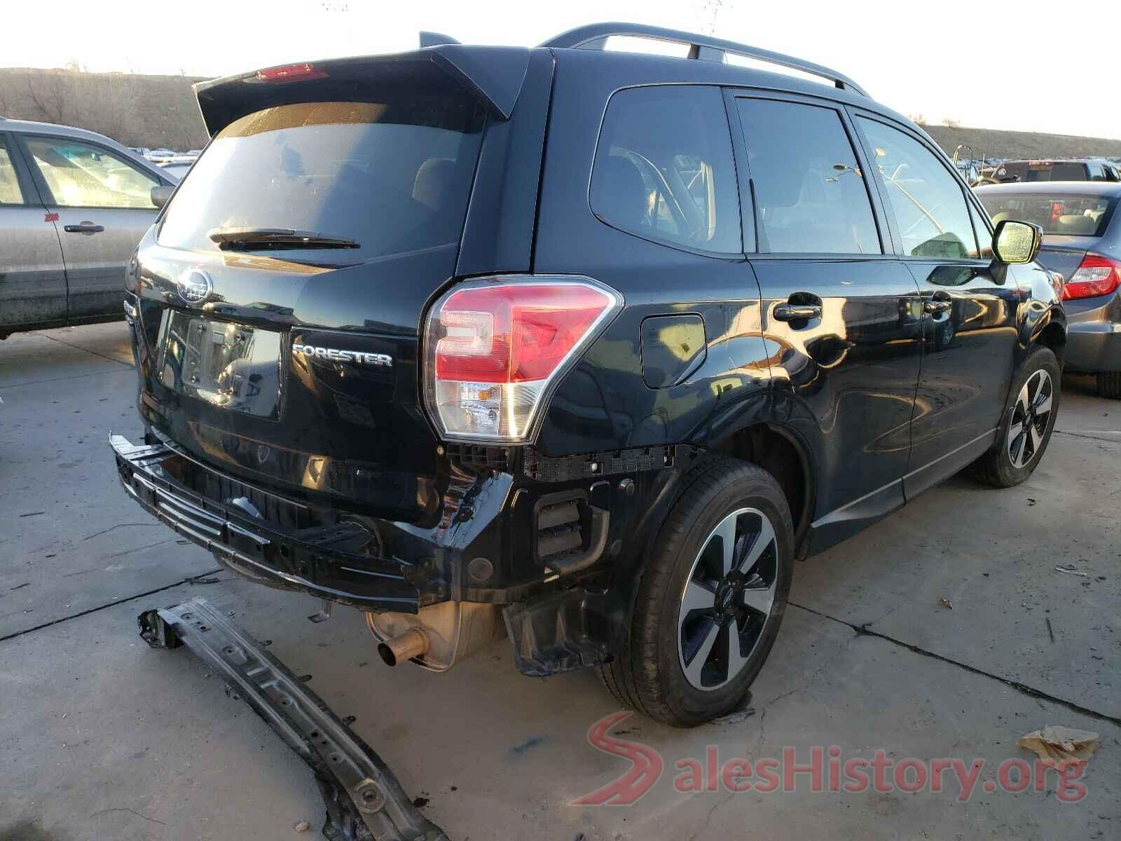 JF2SJAEC7JH499897 2018 SUBARU FORESTER