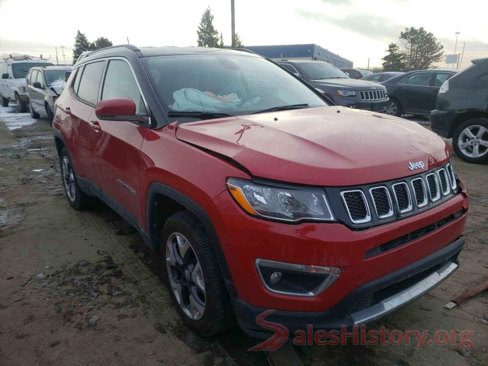 3C4NJDCB7KT806852 2019 JEEP COMPASS