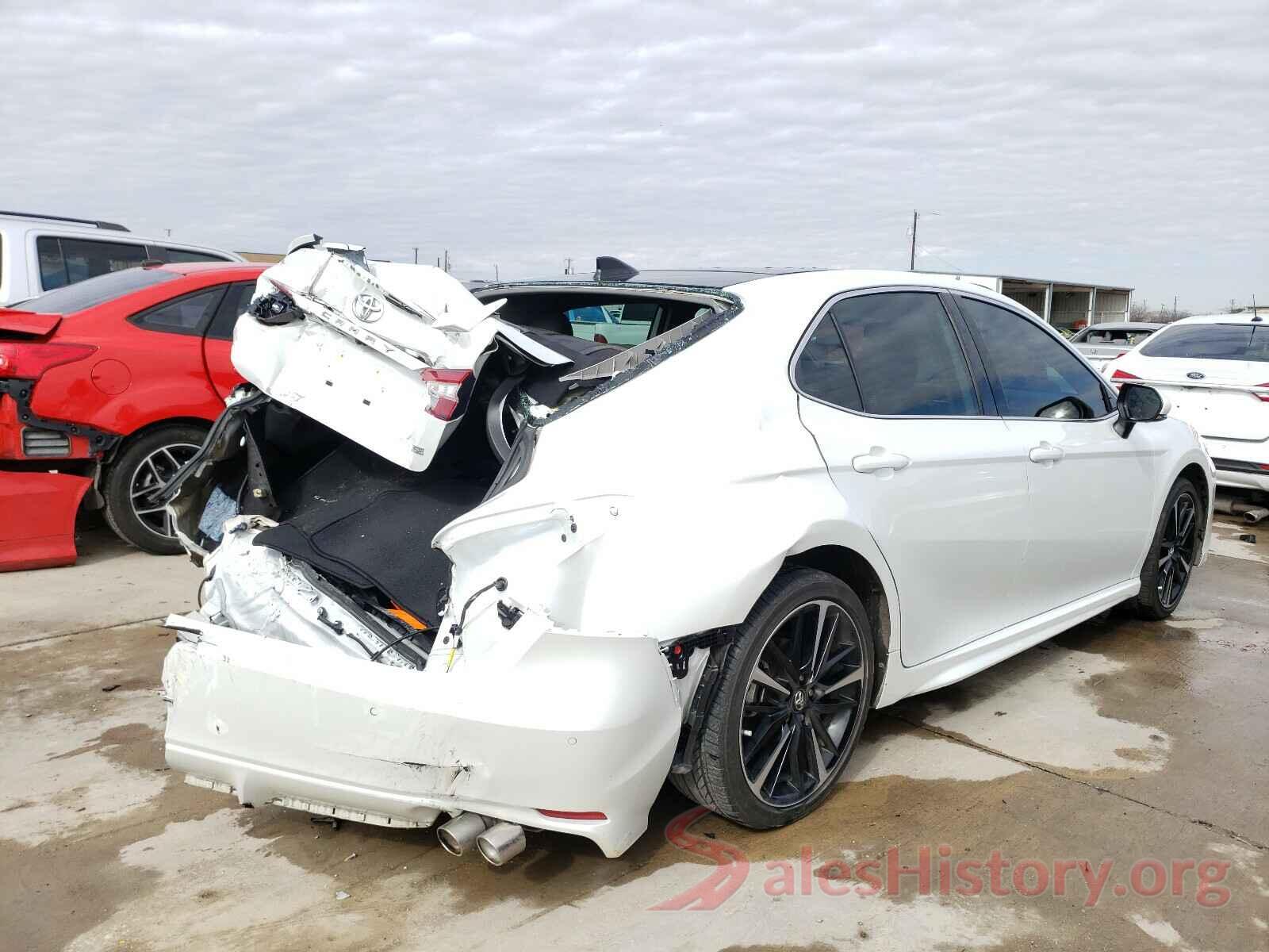 4T1B61HK5KU296899 2019 TOYOTA CAMRY