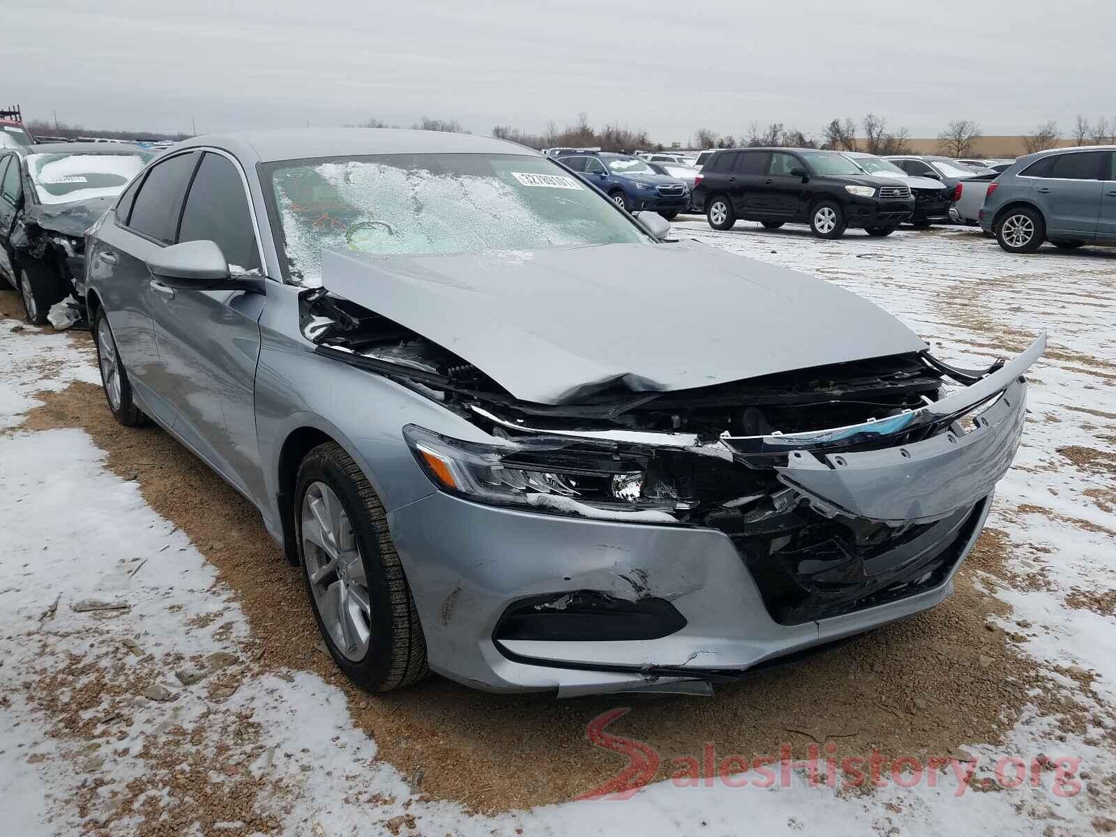 1HGCV1F12KA037585 2019 HONDA ACCORD