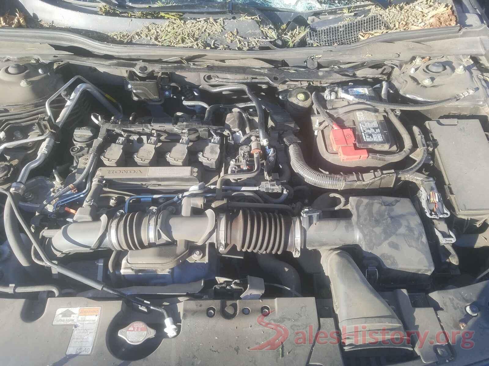 1HGCV1F11JA162513 2018 HONDA ACCORD