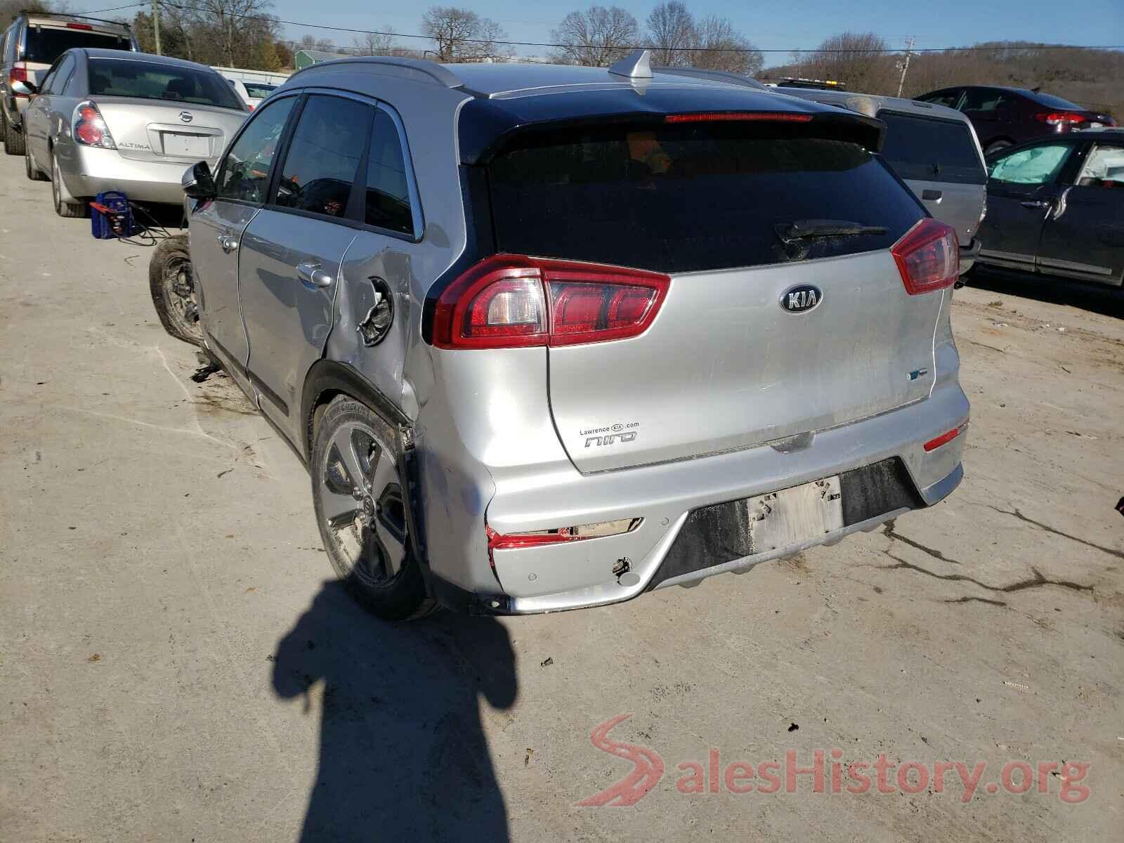 KNDCE3LC7K5235586 2019 KIA NIRO