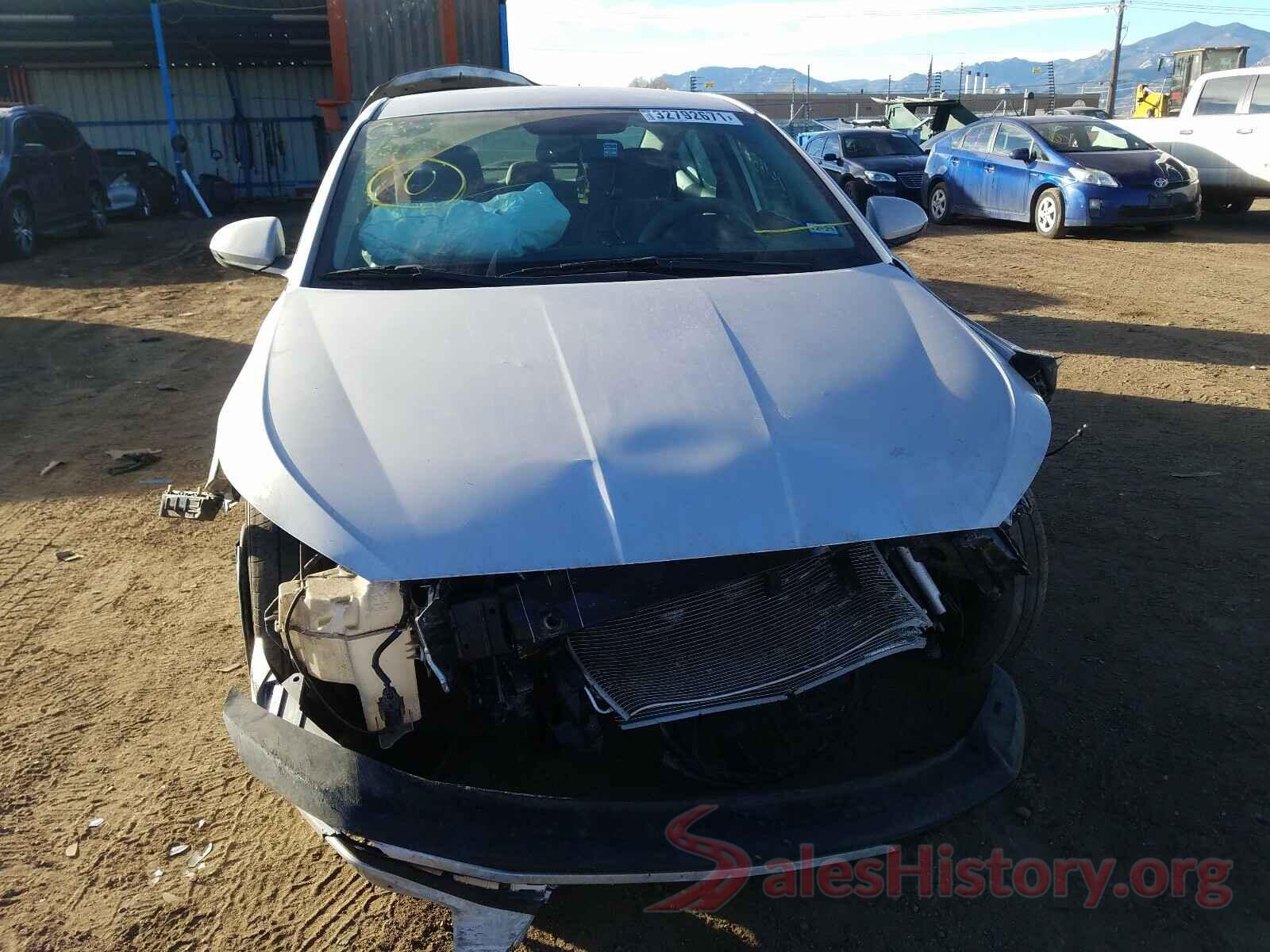 KMHD74LF5KU808131 2019 HYUNDAI ELANTRA