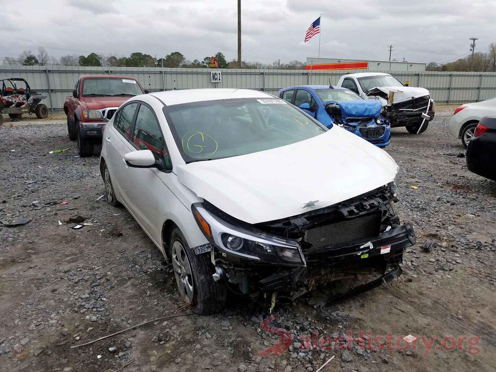 3KPFL4A71HE109879 2017 KIA FORTE