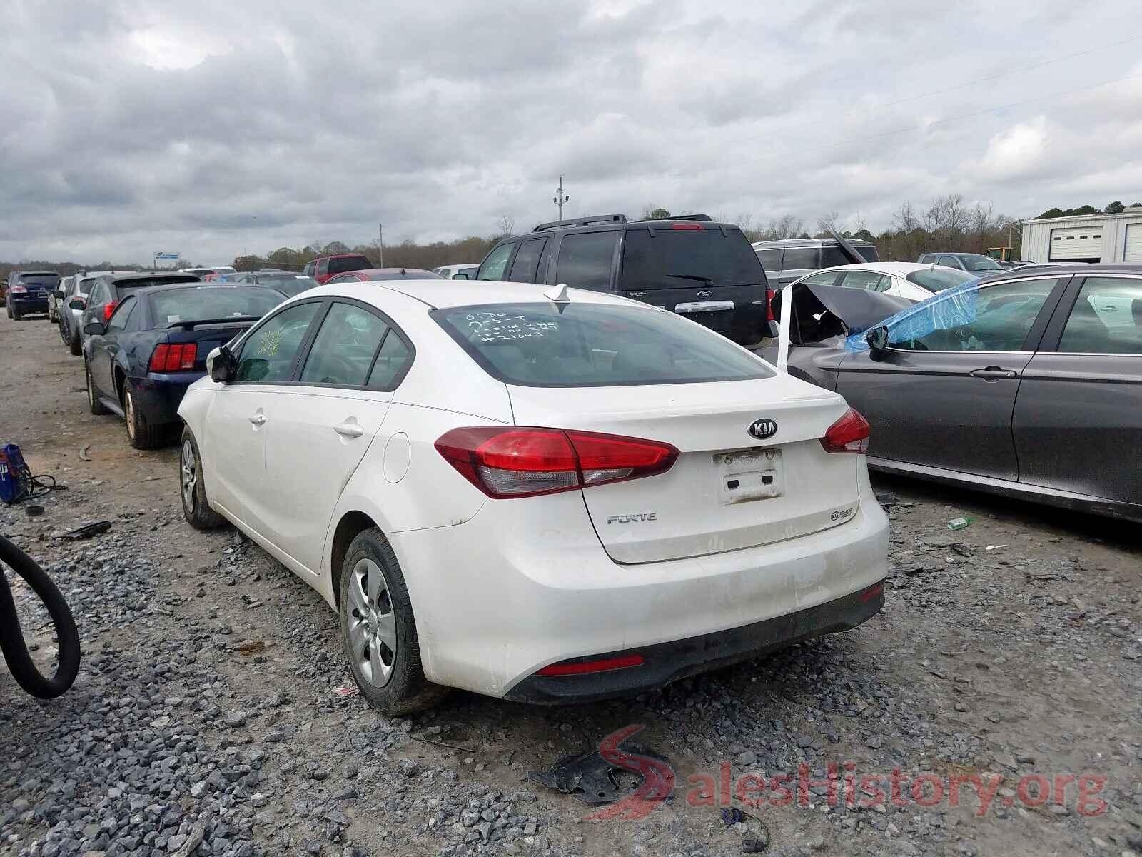 3KPFL4A71HE109879 2017 KIA FORTE