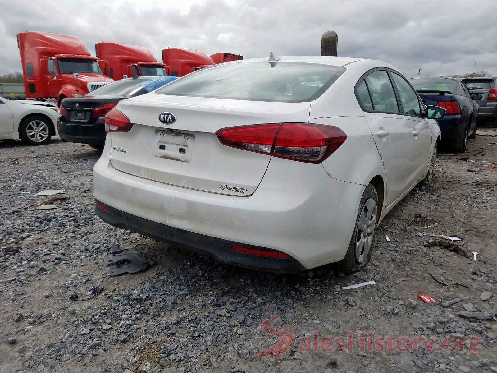 3KPFL4A71HE109879 2017 KIA FORTE