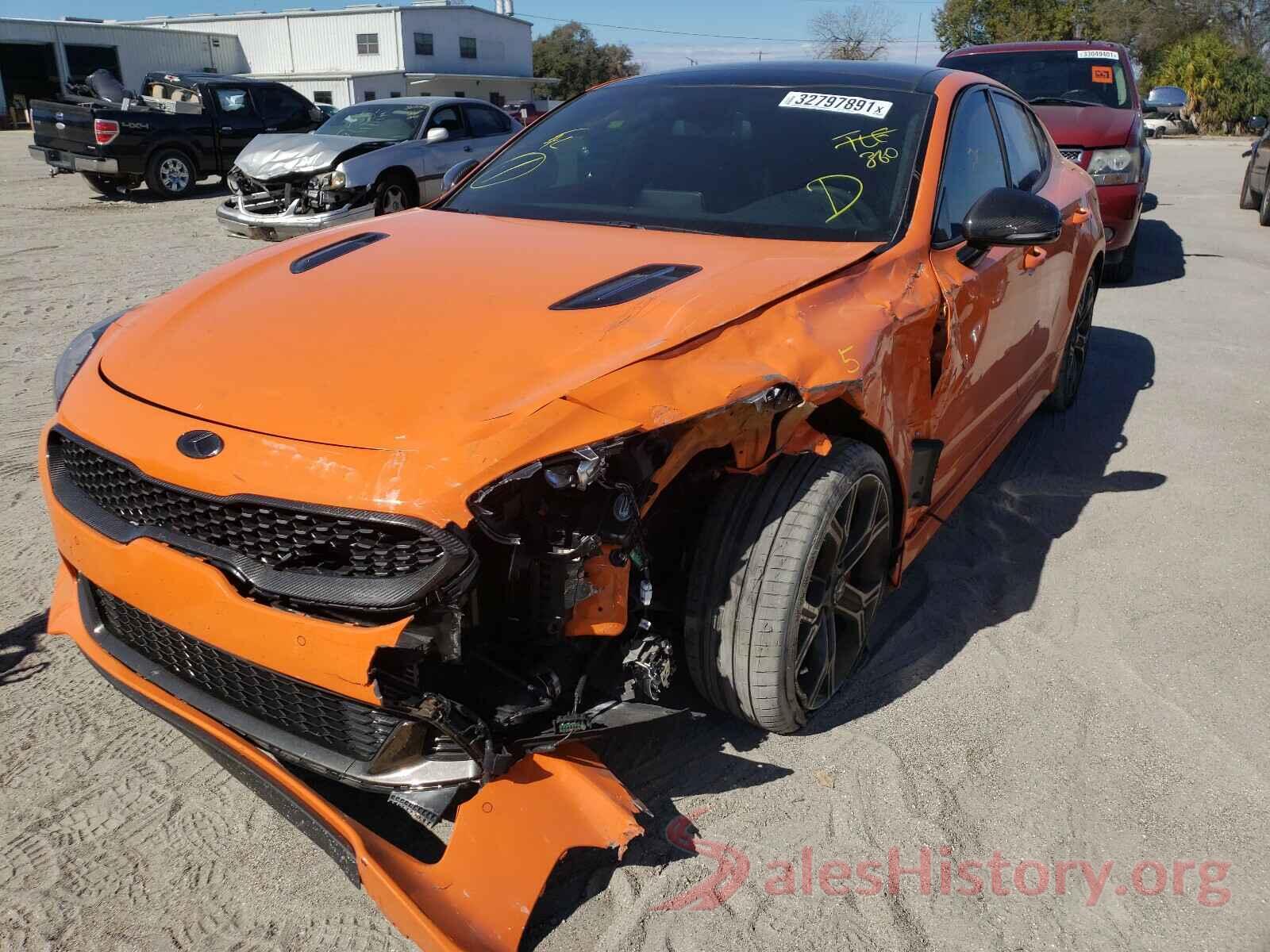 KNAE35LC6K6070082 2019 KIA STINGER