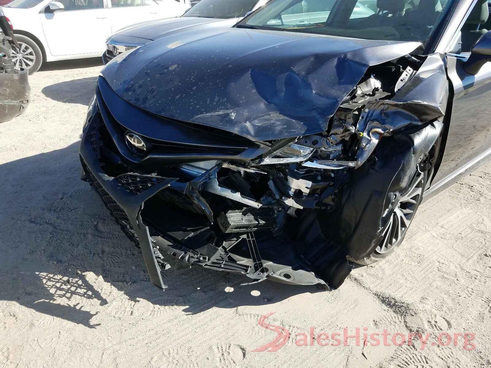 4T1B11HKXKU803813 2019 TOYOTA CAMRY