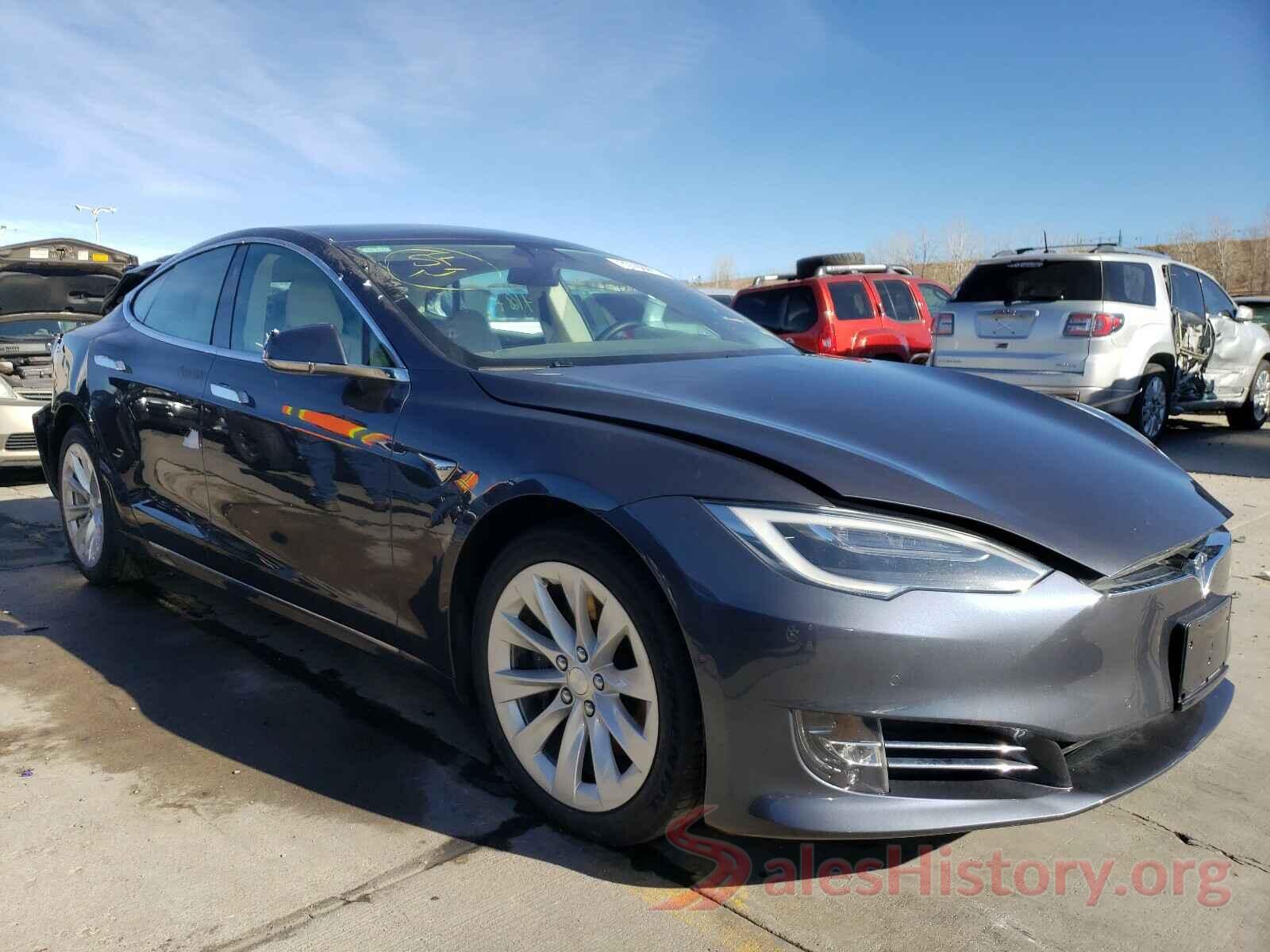 5YJSA1E22JF259386 2018 TESLA MODEL S