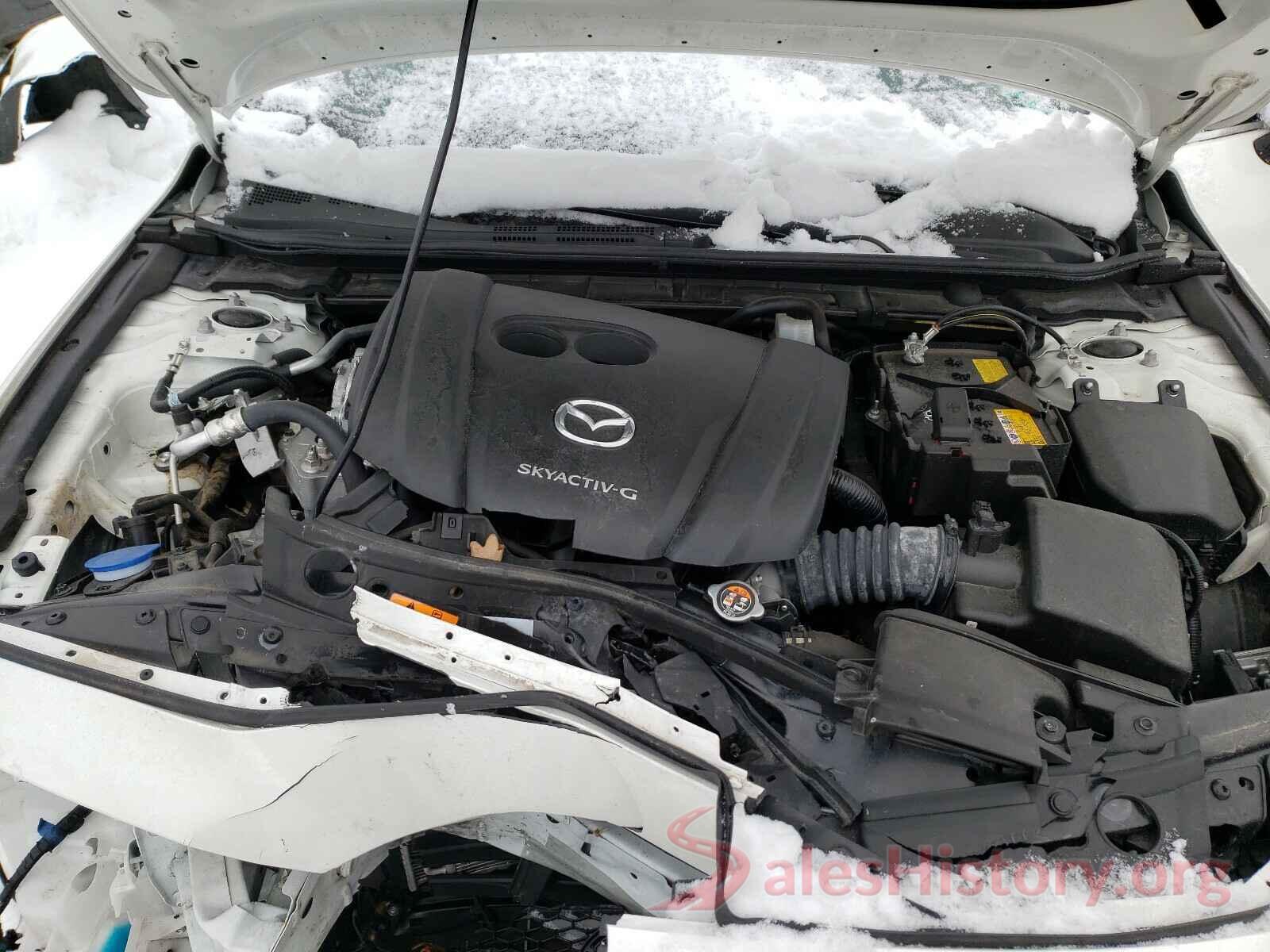 JM1BPBMMXK1131804 2019 MAZDA 3