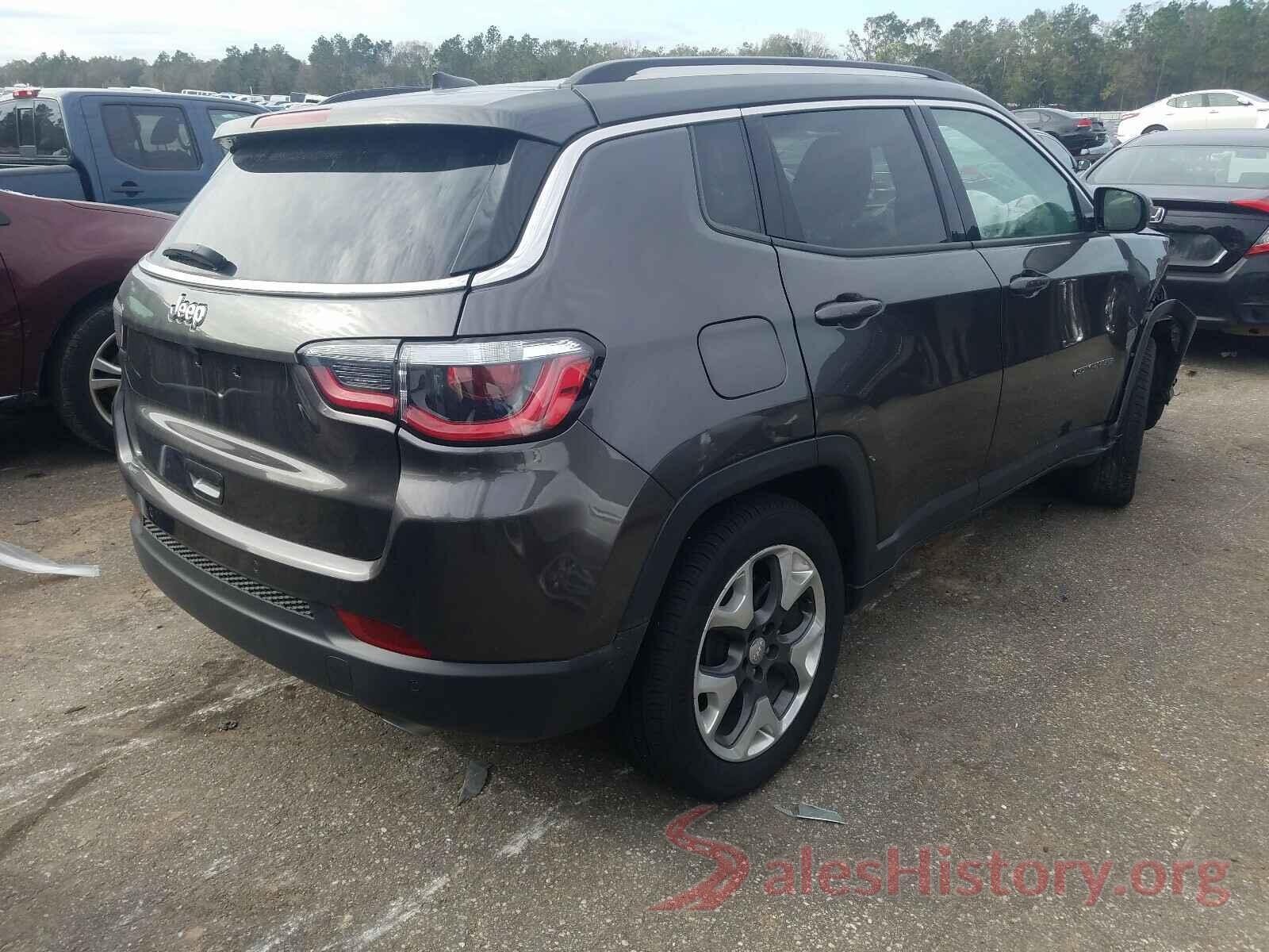 3C4NJCCB0JT406558 2018 JEEP COMPASS