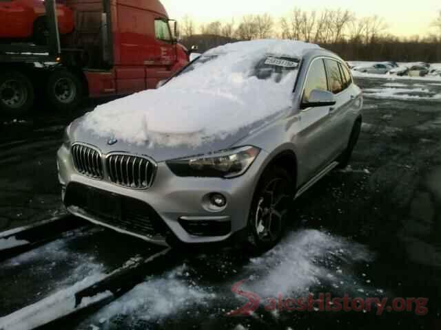 WBXHT3C38J5L27075 2018 BMW X1