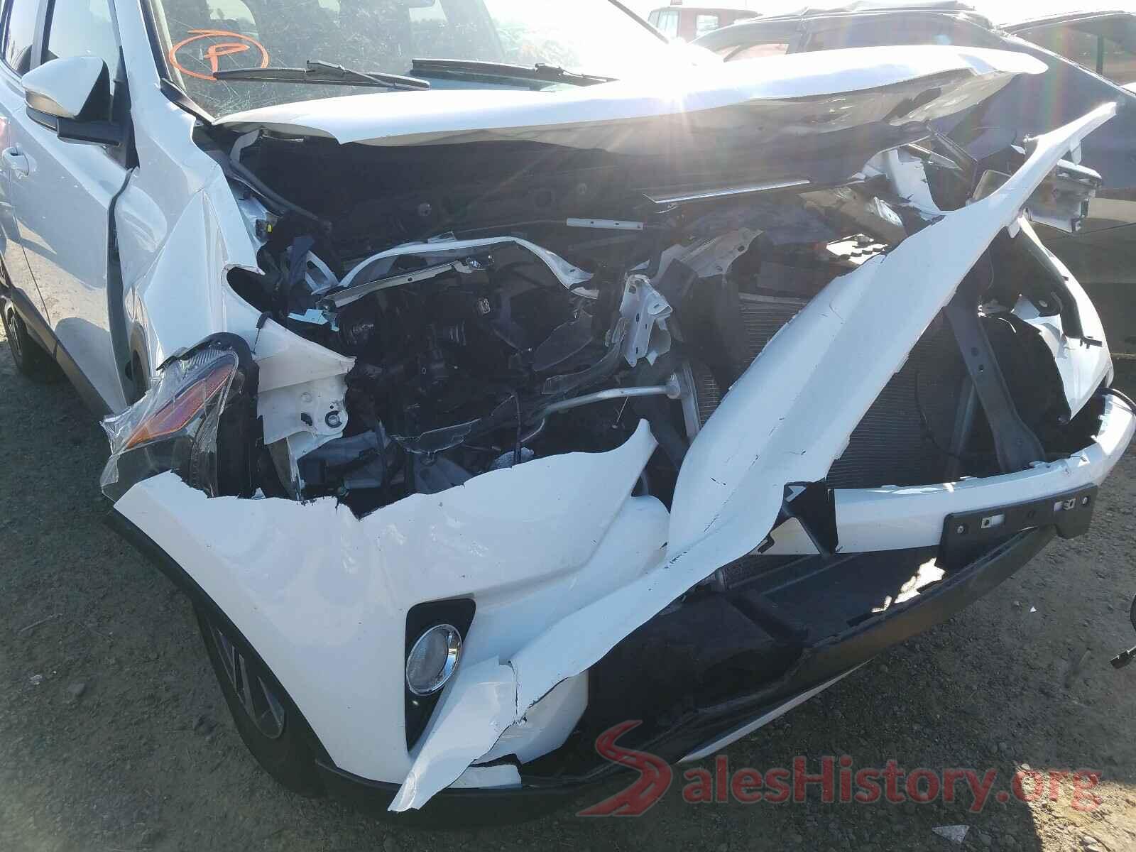 JTMRFREV7JJ721815 2018 TOYOTA RAV4