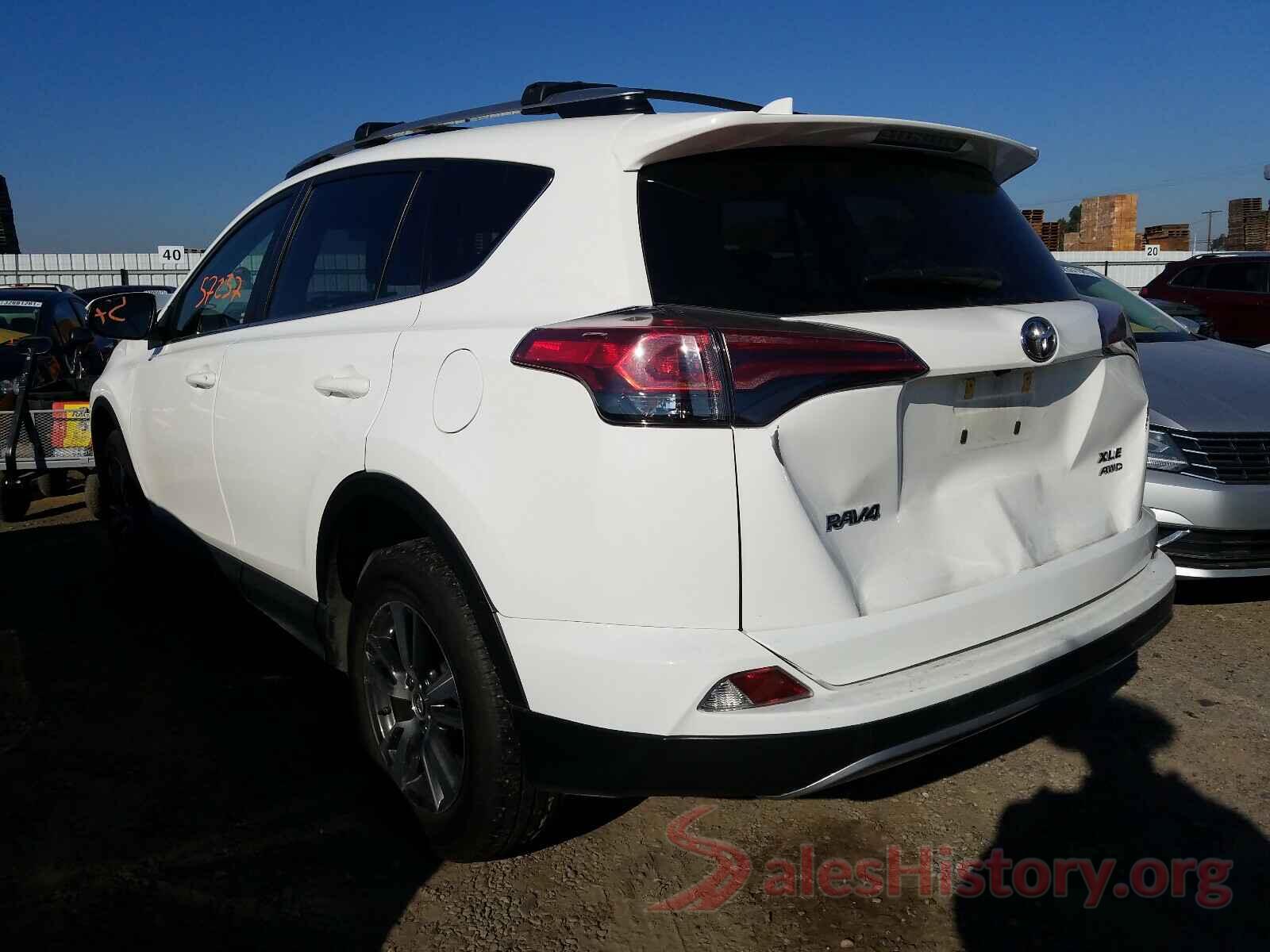 JTMRFREV7JJ721815 2018 TOYOTA RAV4