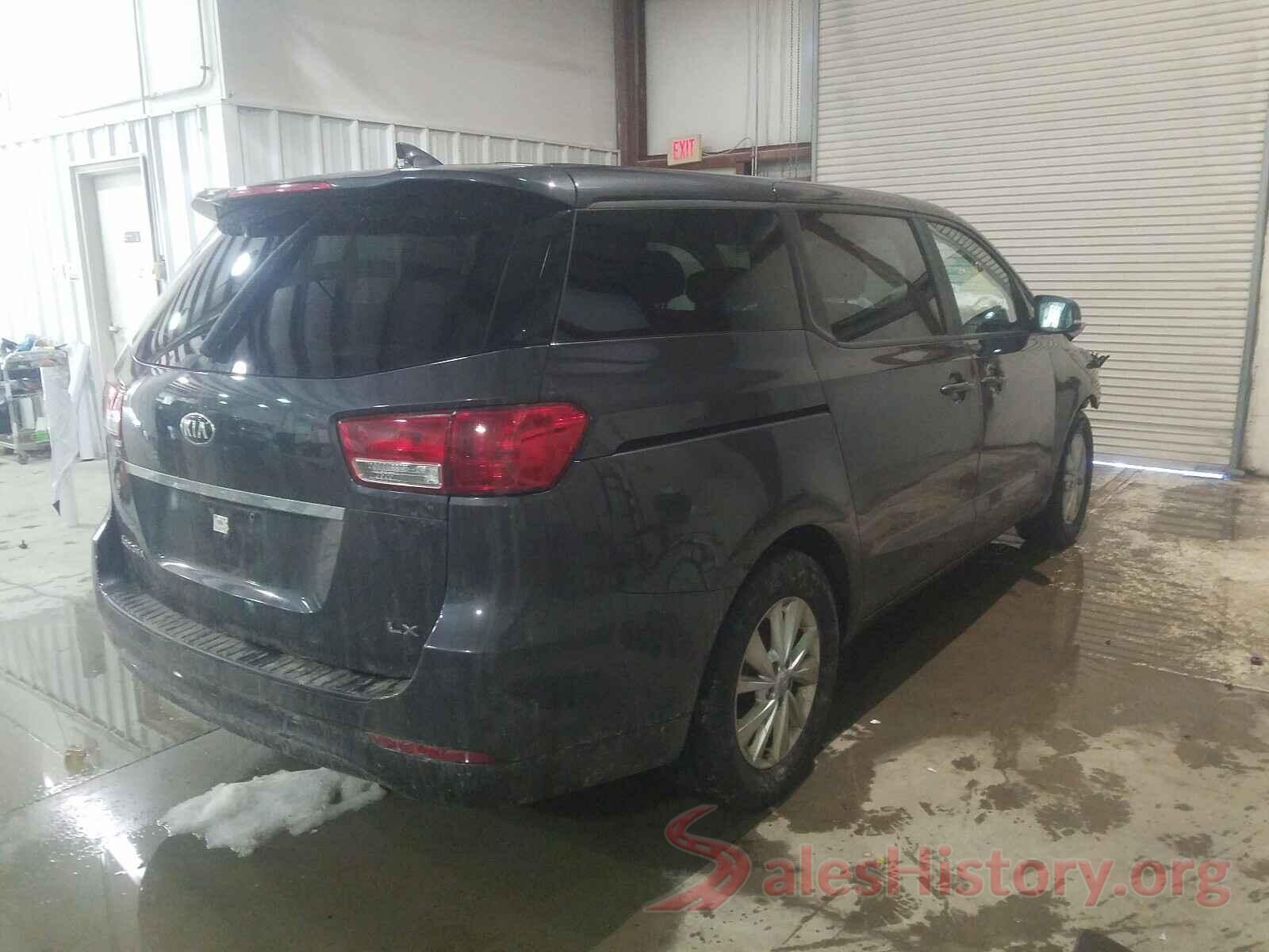 KNDMB5C12J6389994 2018 KIA SEDONA