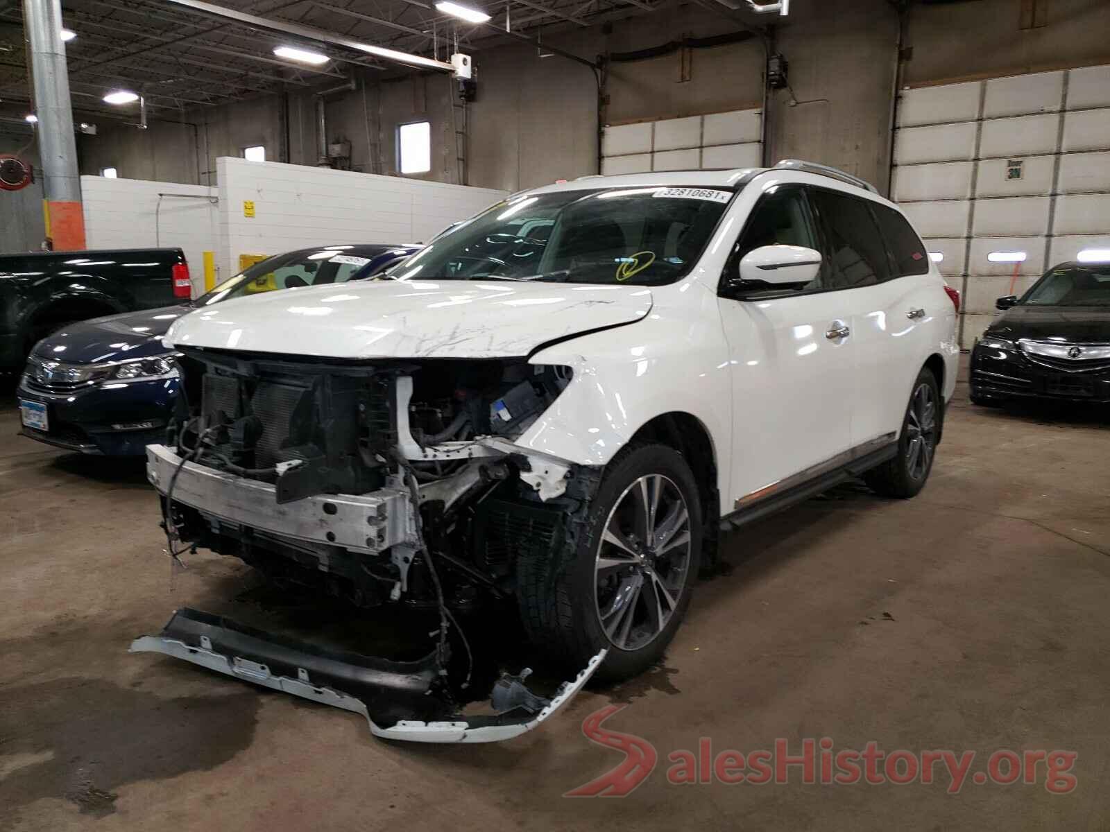 5N1DR2MM2HC627823 2017 NISSAN PATHFINDER