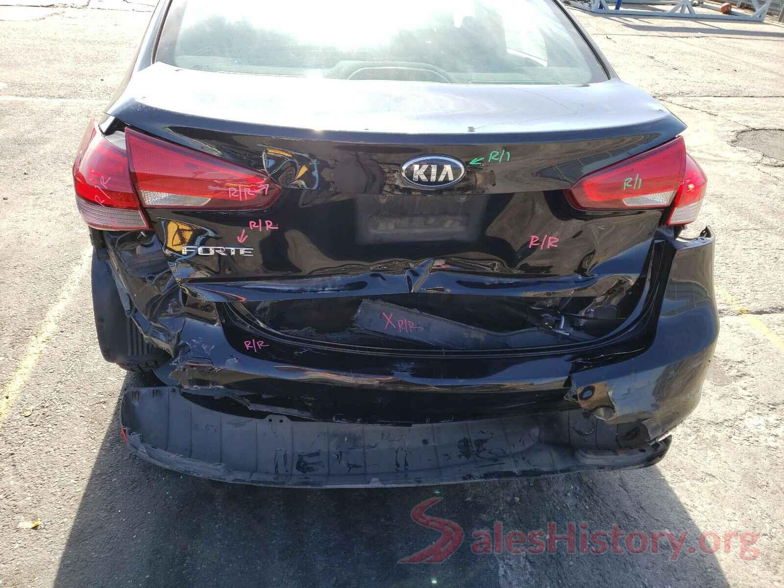 3KPFL4A79JE250382 2018 KIA FORTE