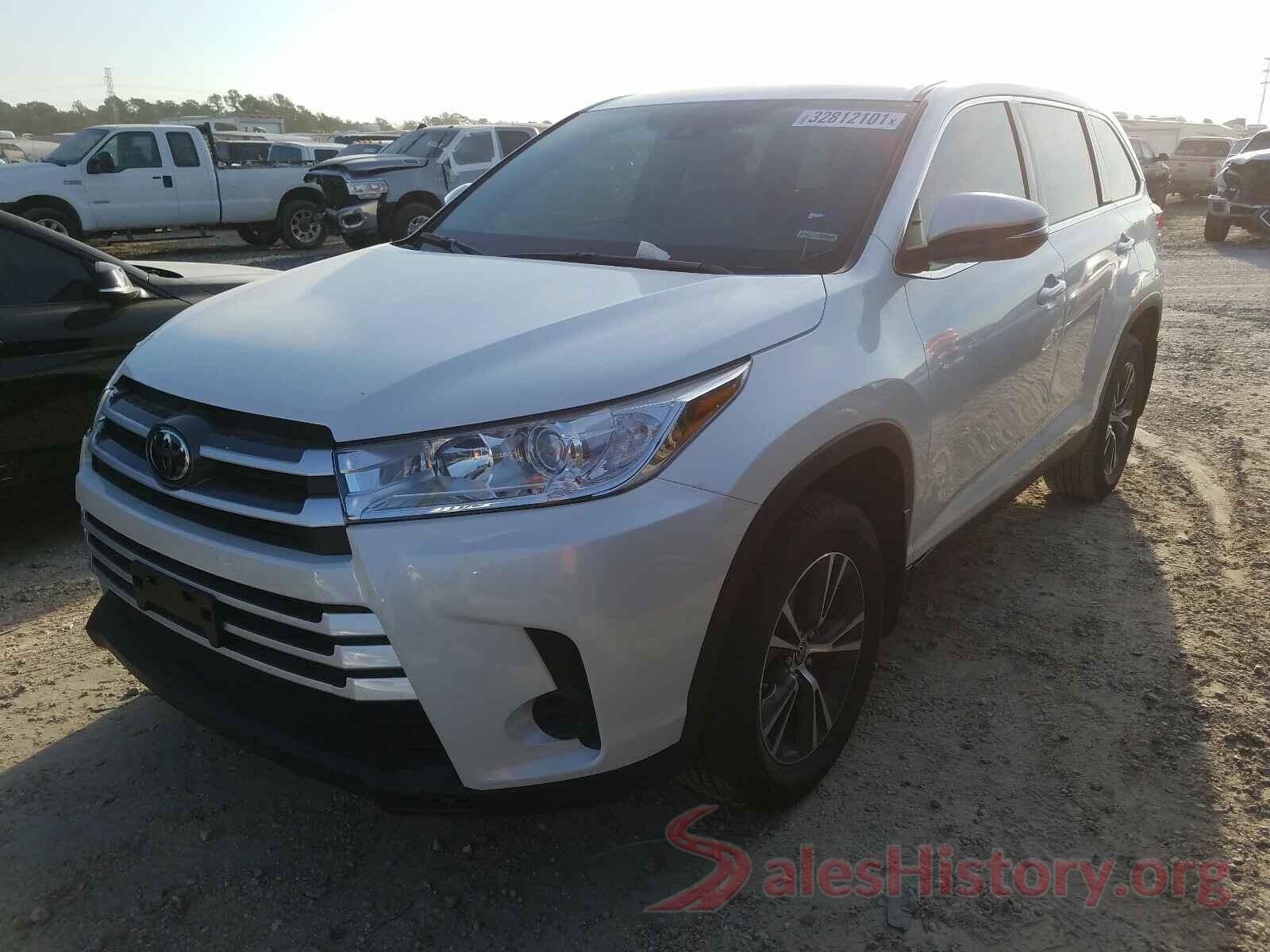 5TDZARFH9KS061109 2019 TOYOTA HIGHLANDER